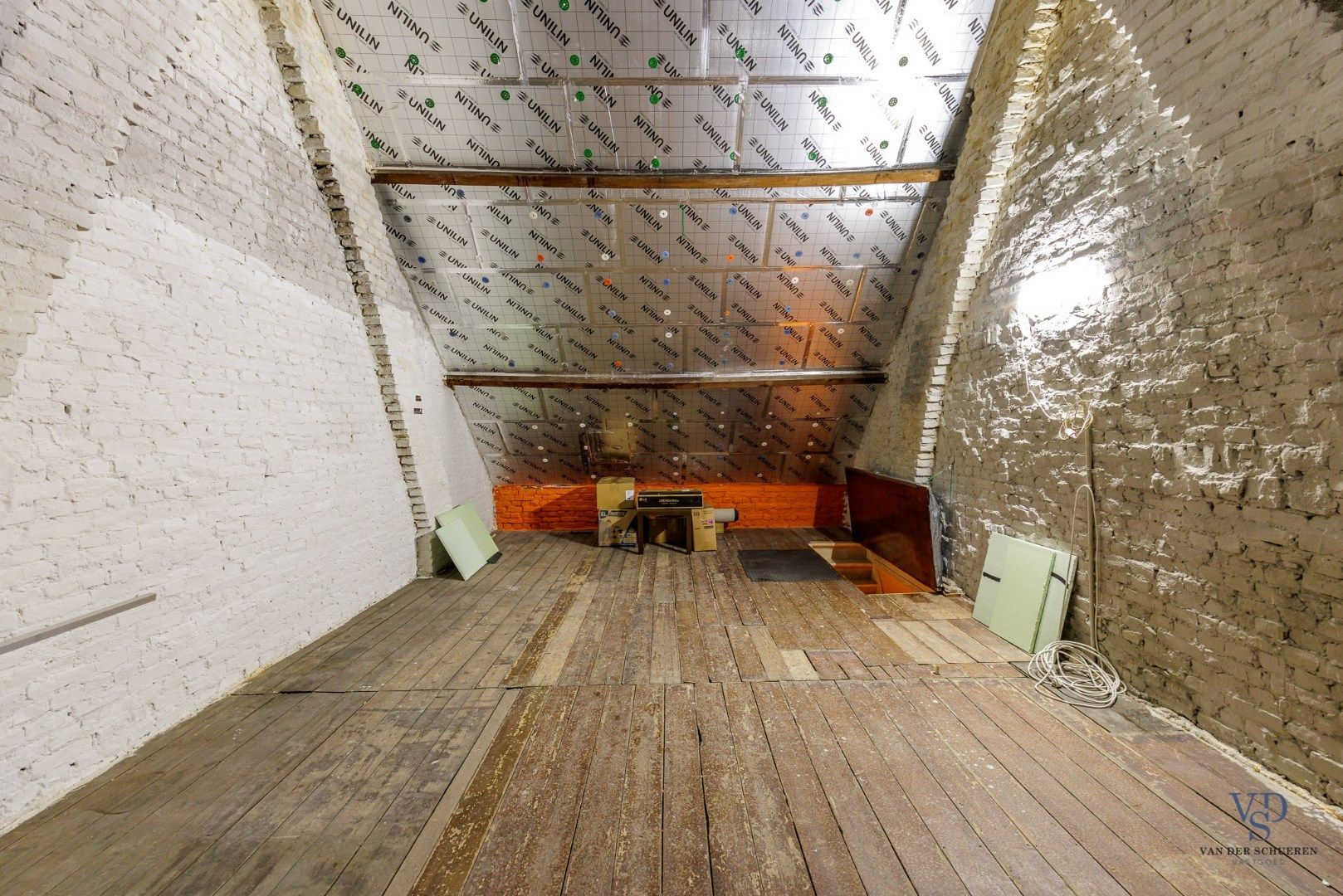 Verhuurde woning nabij station.  foto 27