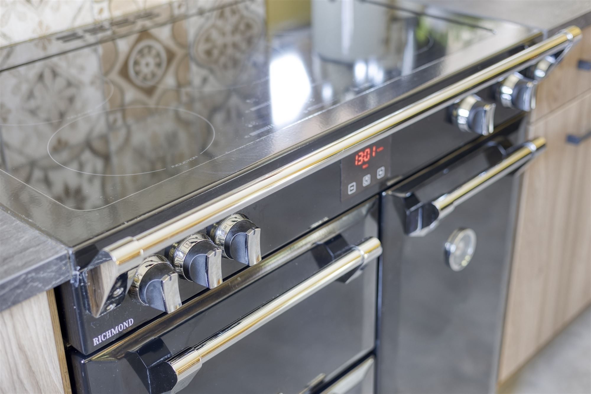 Verrassend ruime villa met klasse in een groene omgeving foto 30