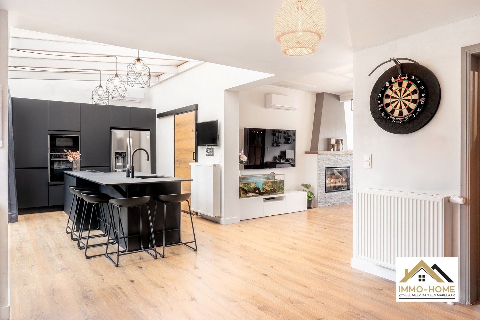 Prachtige gerenoveerde HOB met landelijk uitzicht!  foto 5