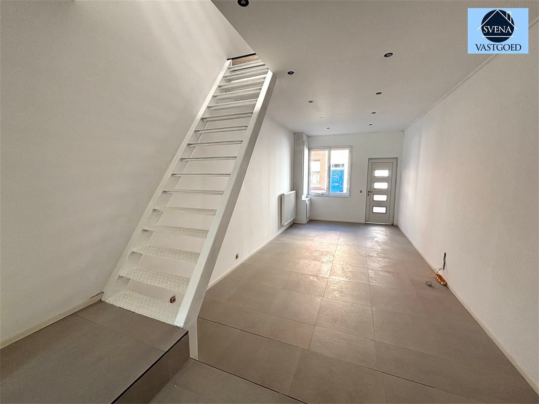 GERENOVEERDE WONING MET 3 SLAAPKAMERS EN TUIN foto 10