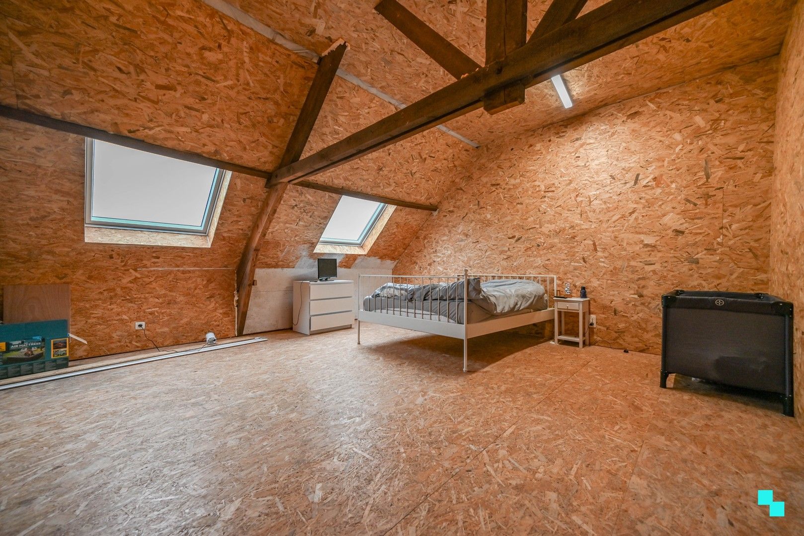 Ruime ééngezinswoning met drie slaapkamers nabij centrum Rumbeke foto 32