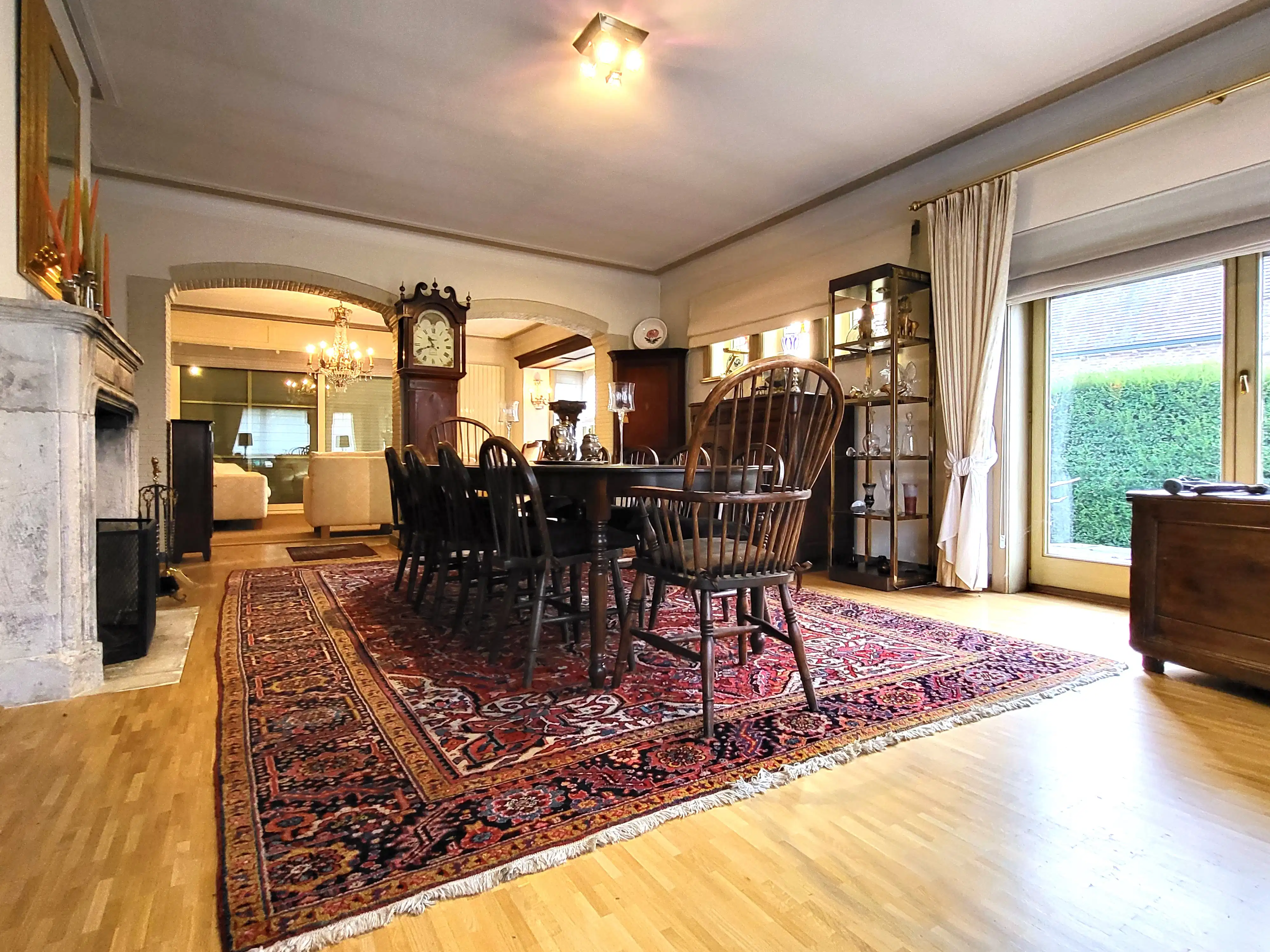 Uniek landhuis op een terrein van 3870m² met aangelegde zuidgerichte tuin en garage!  foto 14