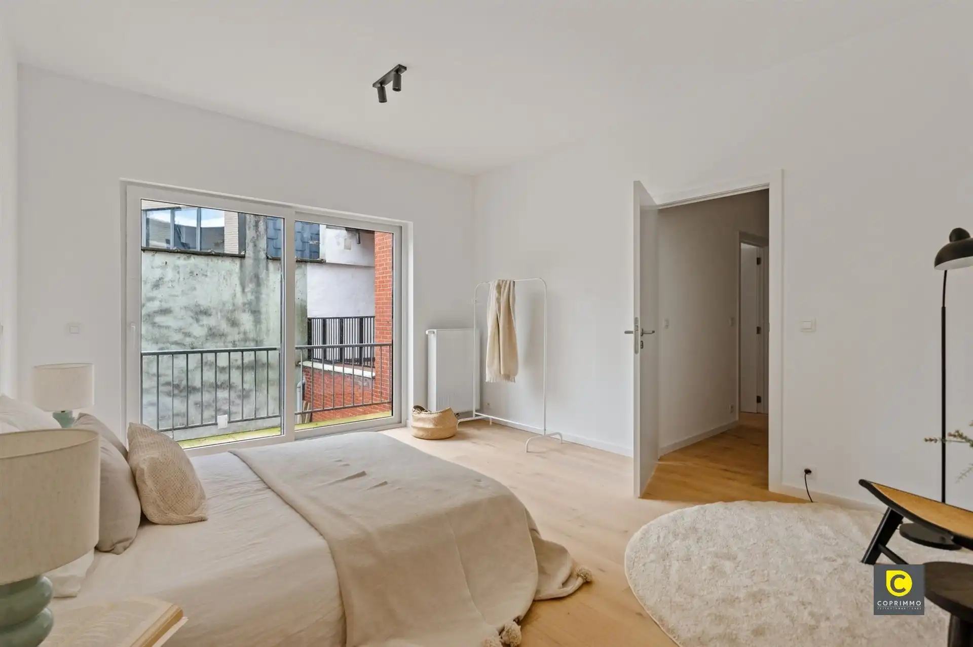 Gerenoveerd 2 slpk app op top locatie foto 11