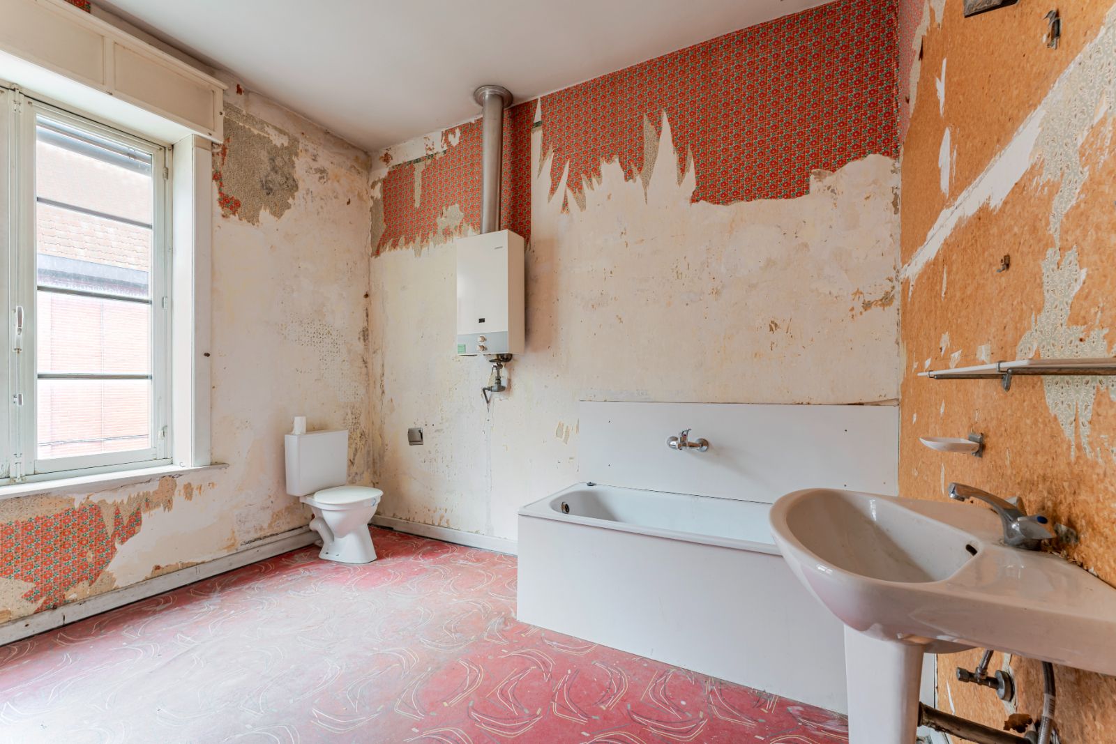 Statige woning met voormalige tandartspraktijk – centrum Ardooie! foto 11