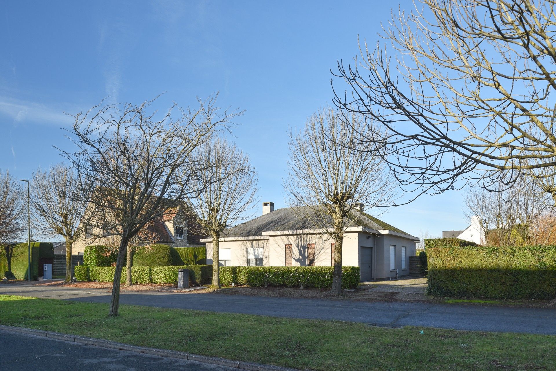 Charmante woning / bouwgrond koppelvilla gelegen in een residentiele wijk te Knokke foto 14