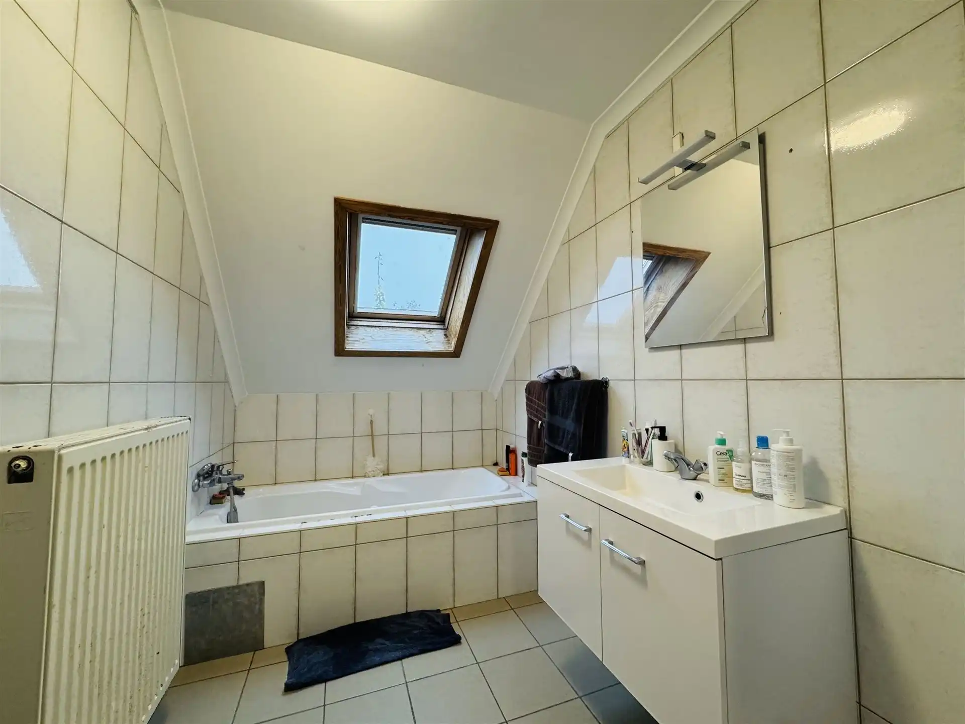 Hoeve met paardenaccomodatie. foto 40