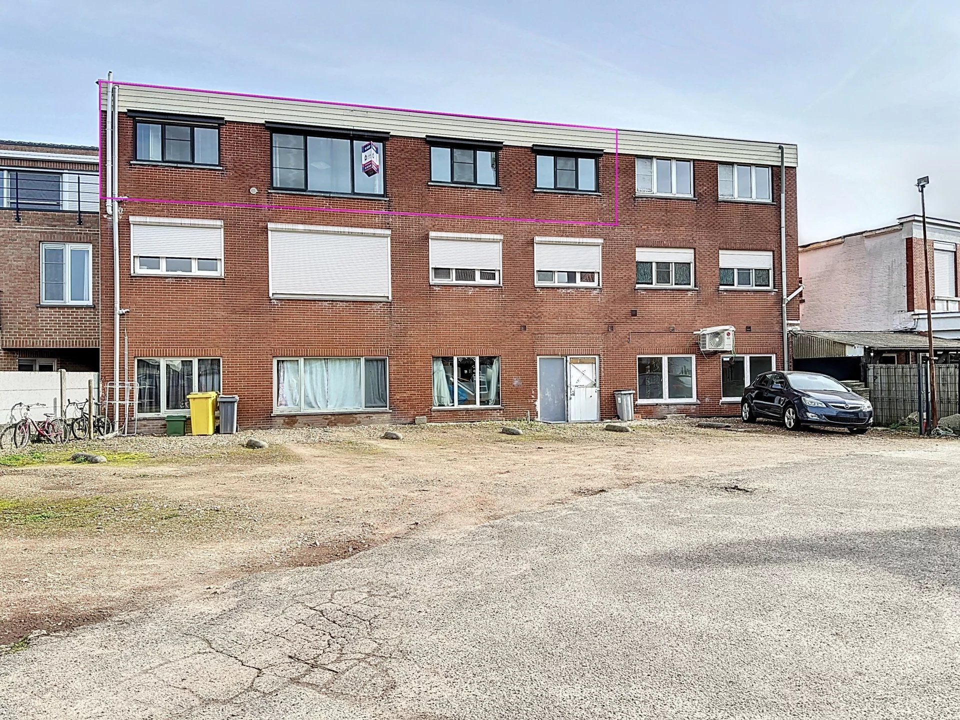 Ruim appartement vlakbij het centrum van Geel met 2 slaapkamers. foto 17