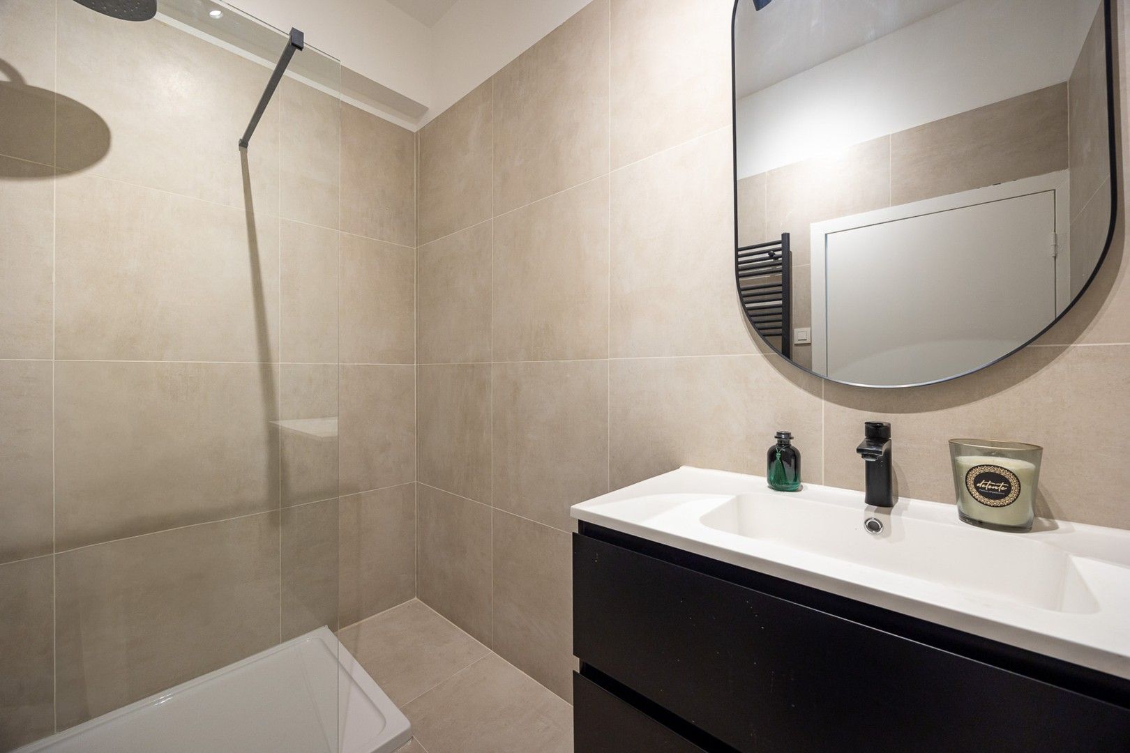 APPARTEMENT MET TERRAS foto 10