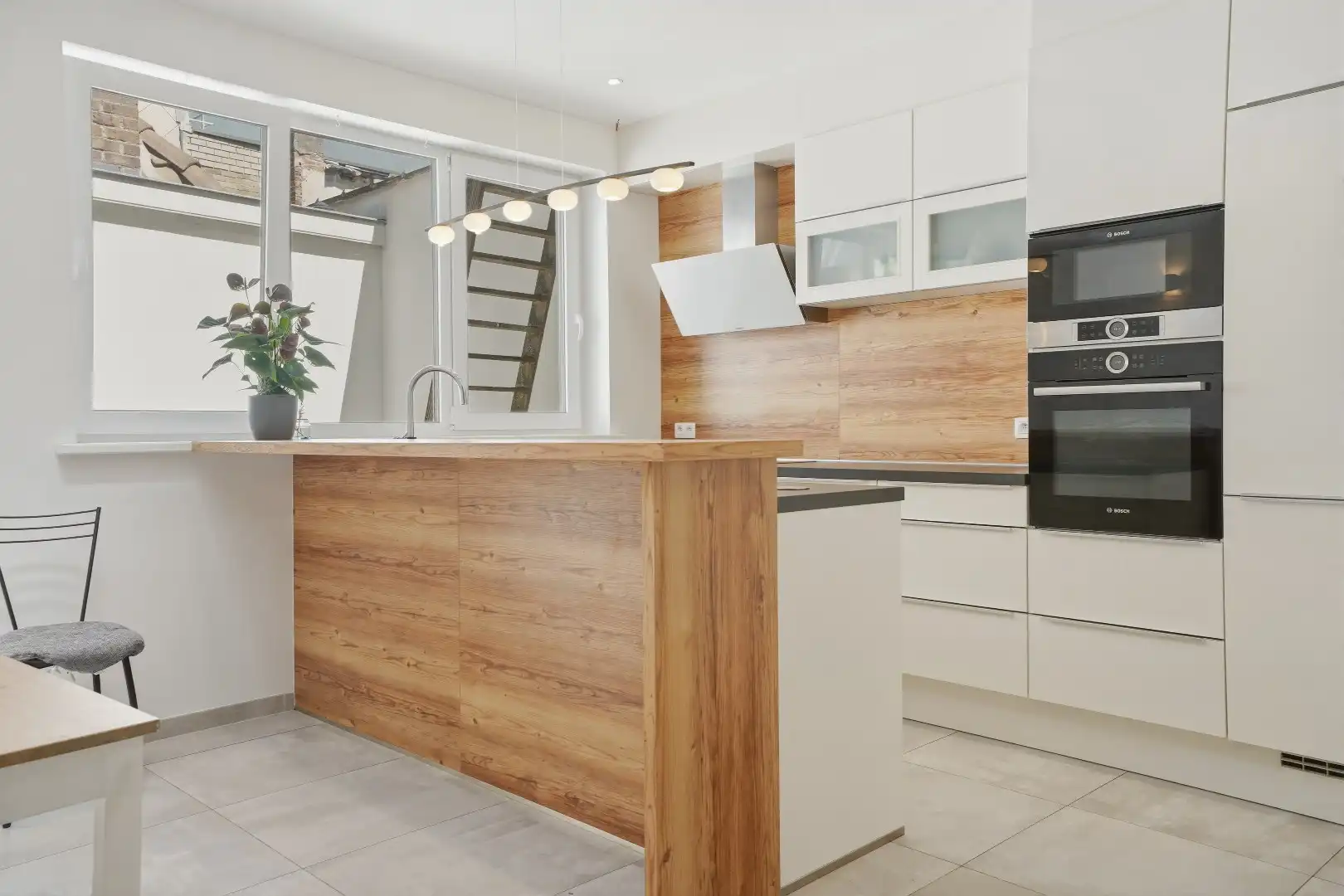 Herenhuis met handelsruimte & wellness in Nieuwpoort-Stad foto 4