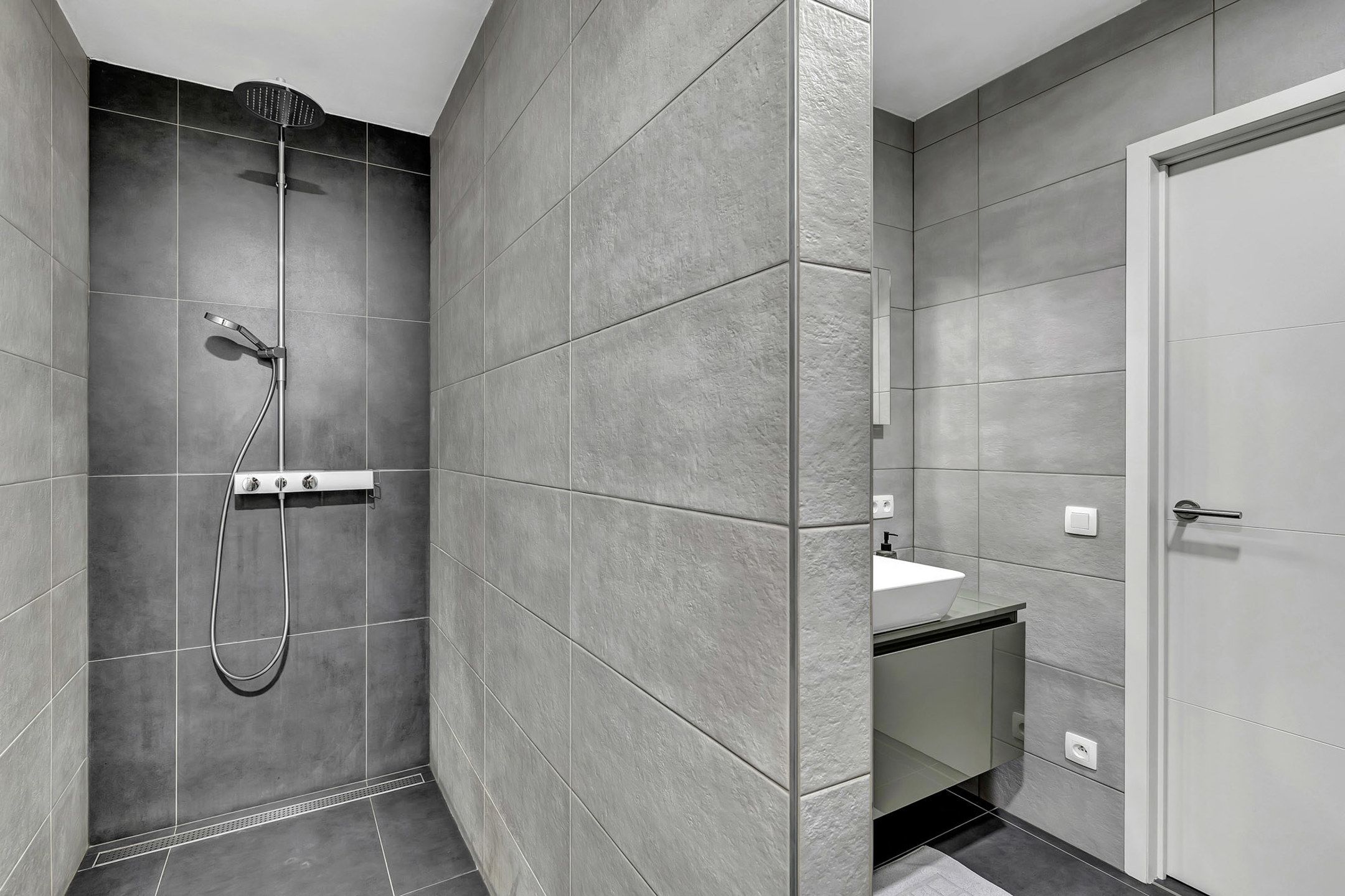 Recent gelijkvloers appartement  foto 8