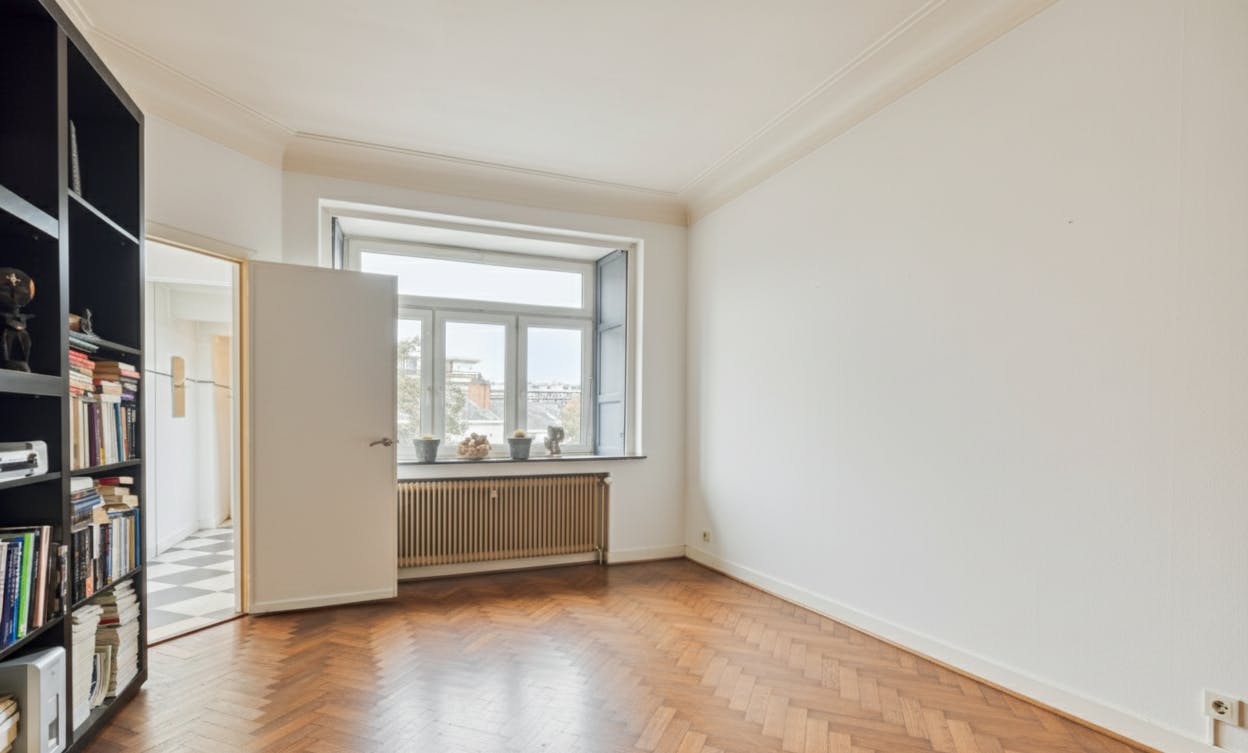 Bovenste Verdieping met Terrassen en Parking foto 7