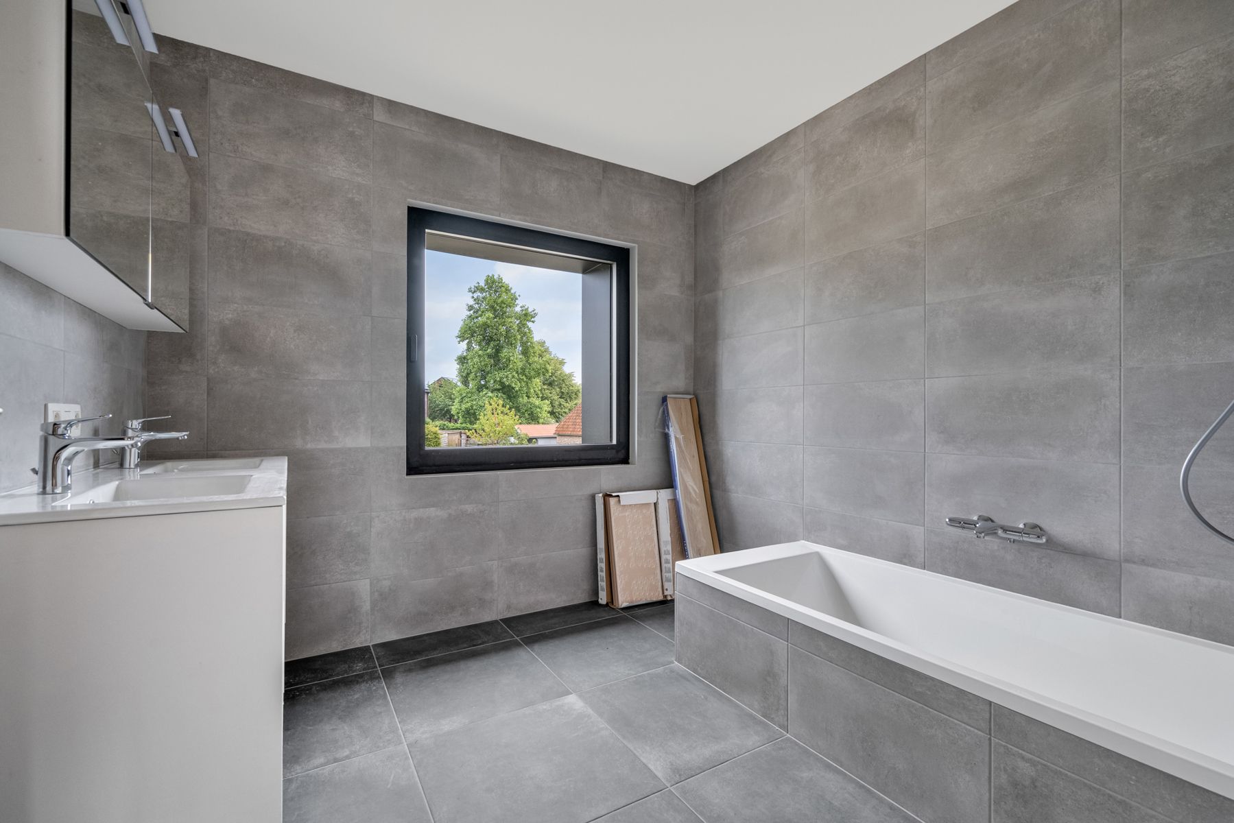 Nieuwe, moderne en energiezuinige woning op de Kwenenbos foto 12