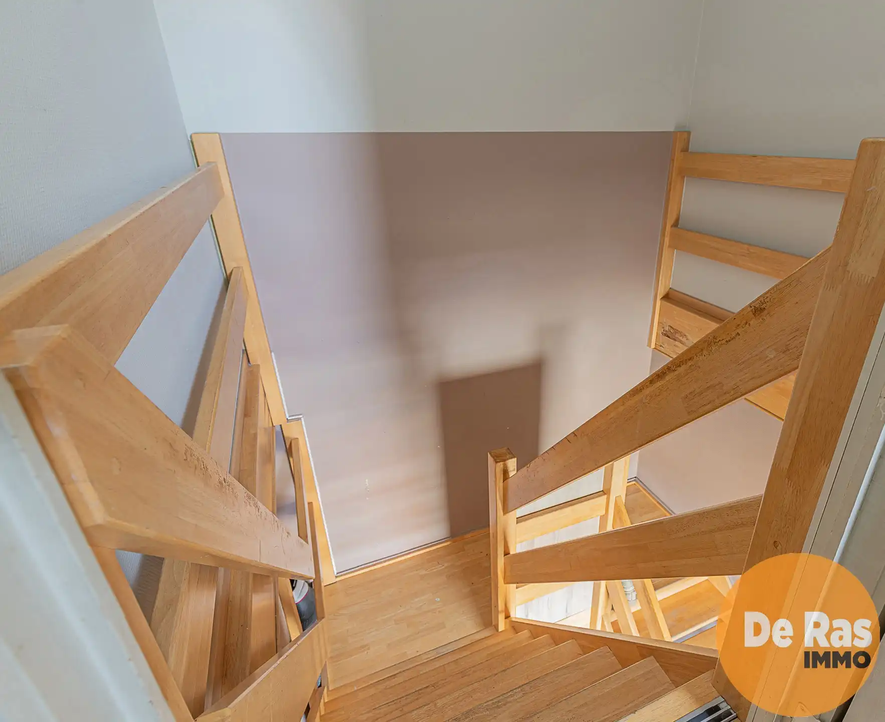 AALST- Woning met handelsruimte op centrale ligging foto 16