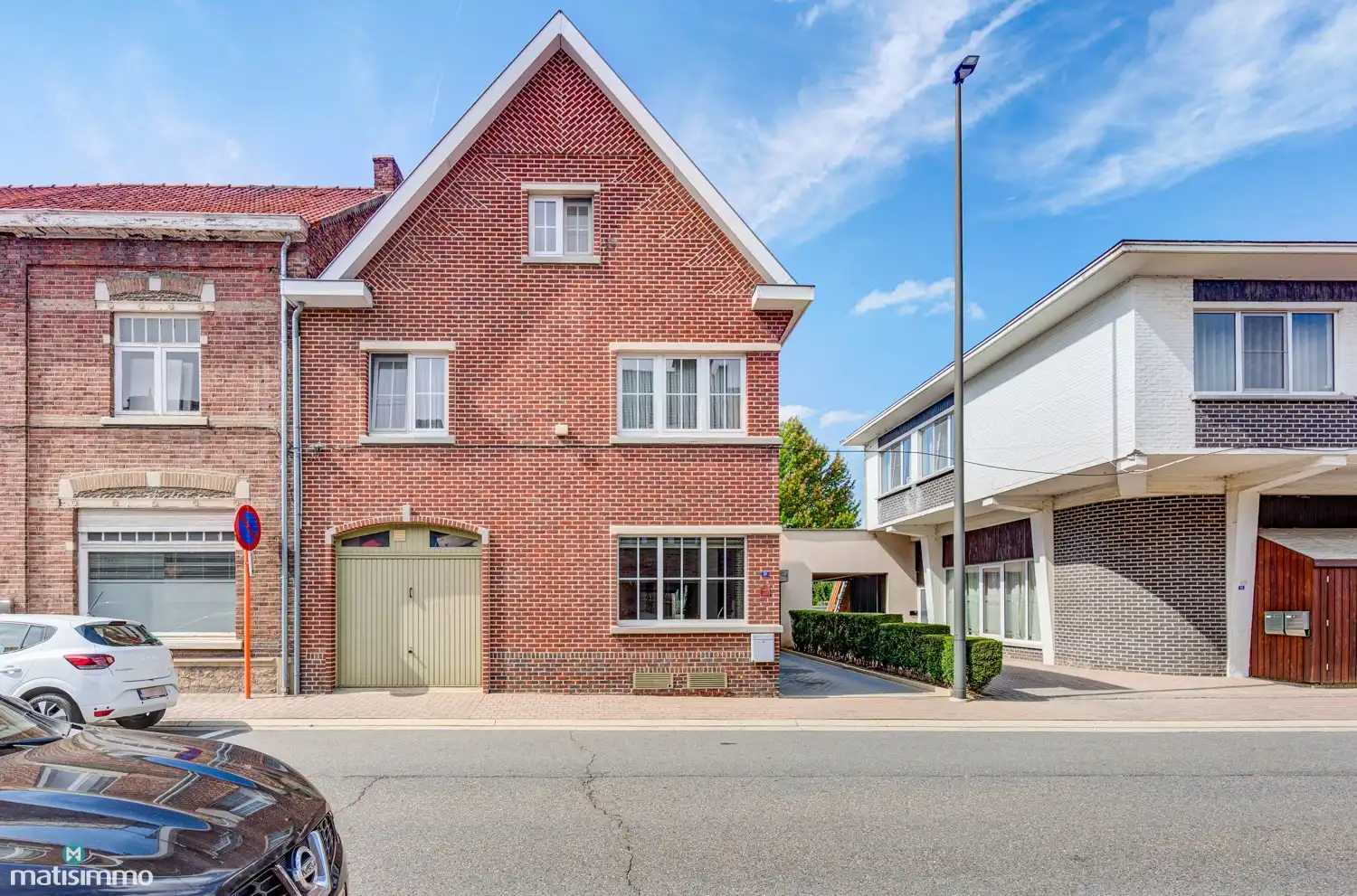 KARAKTERVOLLE EENGEZINSWONING MET 5 SLAAPKAMERS, GARAGE, CARPORT EN TUIN NABIJ HET CENTRUM VAN BILZEN foto 39