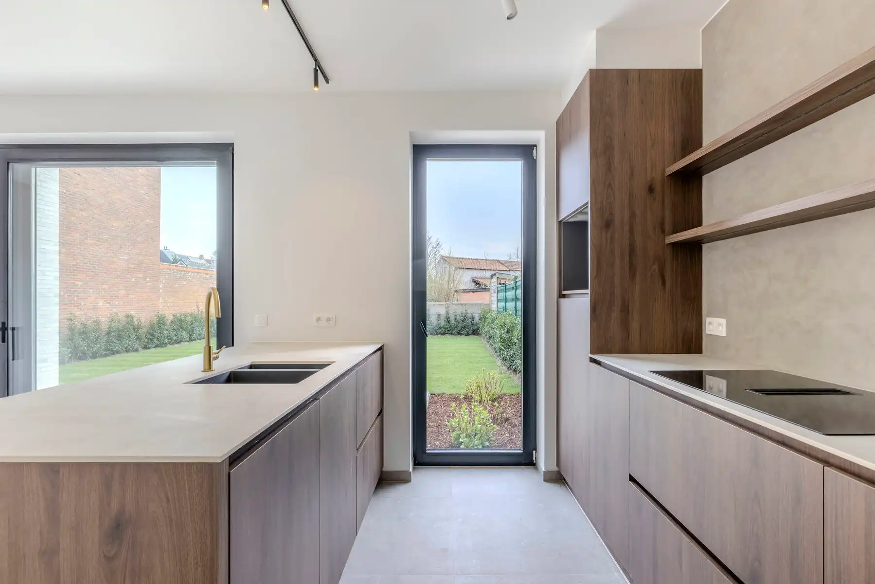 Afgewerkte HOB met 3 slpk, 2 bdk, garage, e-peil <10 en tuin foto 10