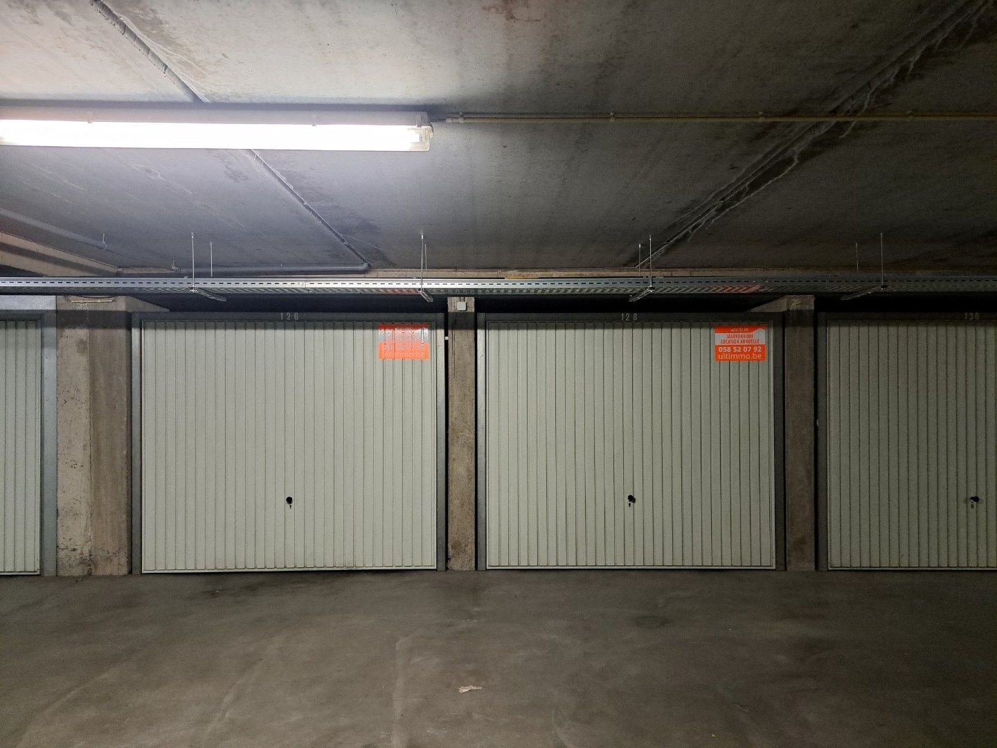 GARAGEBOX TE HUUR IN GARAGECOMPLEX ATHENA CENTRUM KOKSIJDE foto 3