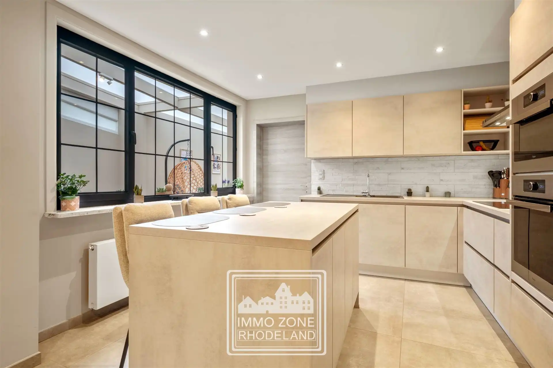 Super instapklare woning met 3 slpks en zonnige tuin foto 11