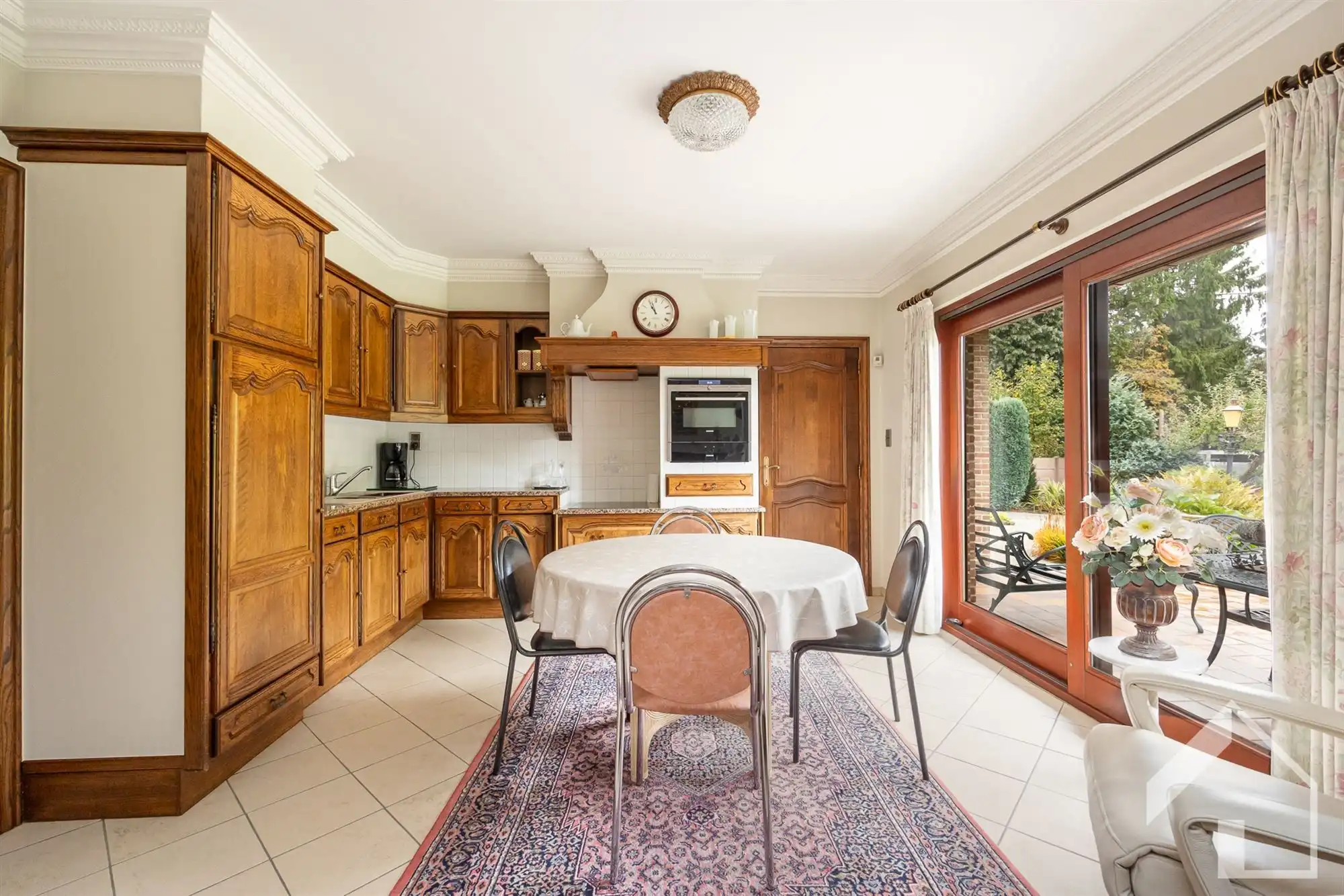 Ruime verzorgde woning in een rustige buurt  foto 16