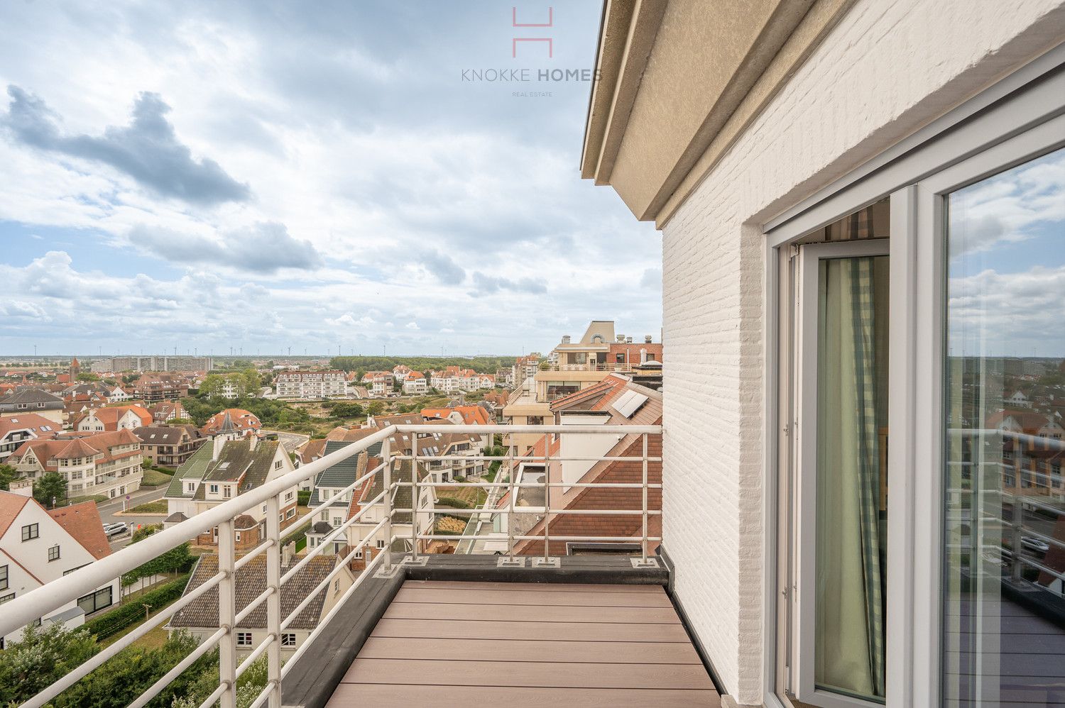 Lichtrijk, comfortabel en aangenaam duplex appartement met prachtig uitzicht op enkele meters van de zee in Duinbergen. foto 16