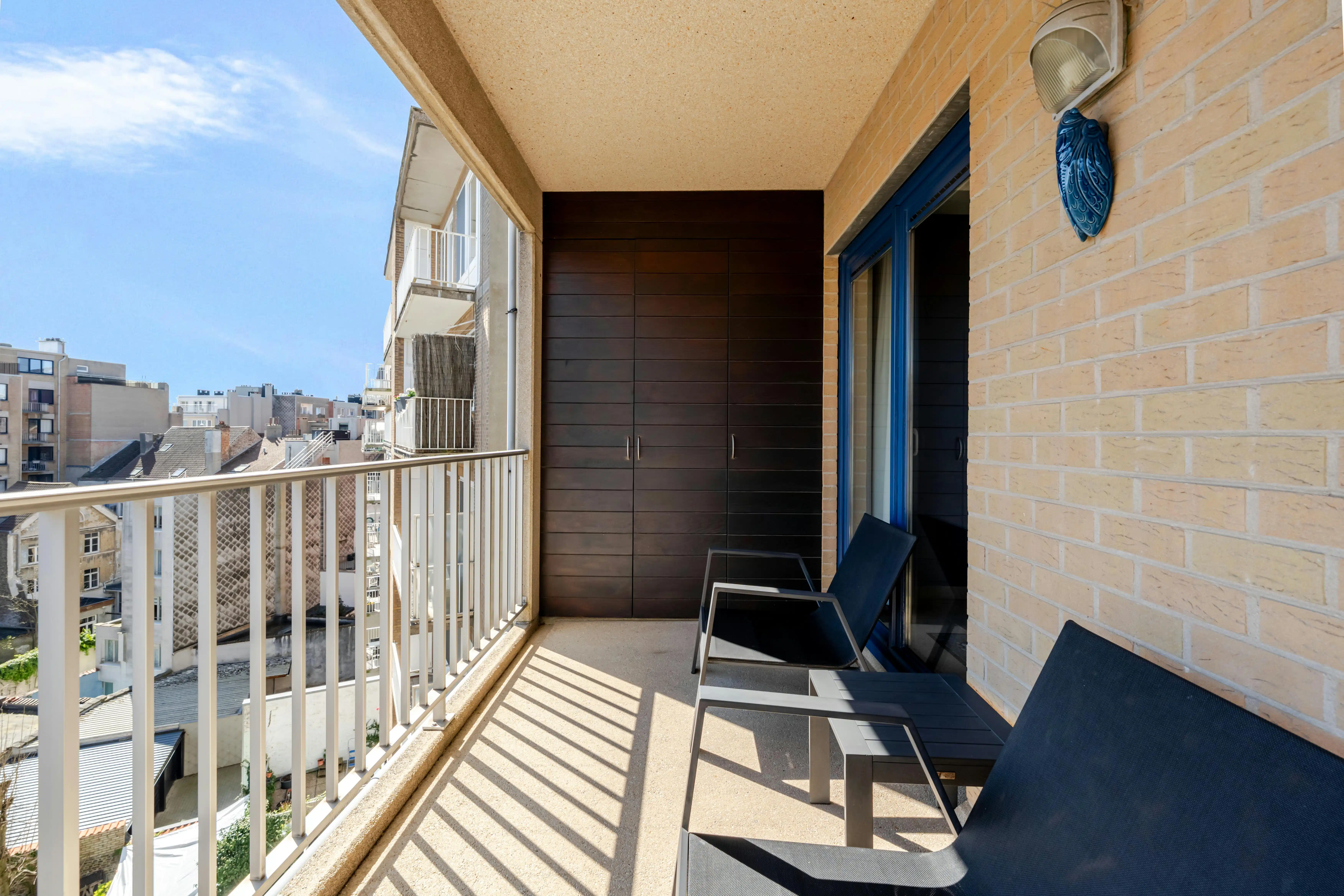 Ruim 2-slaapkamer appartement met zonnig terras te Oostende foto 15