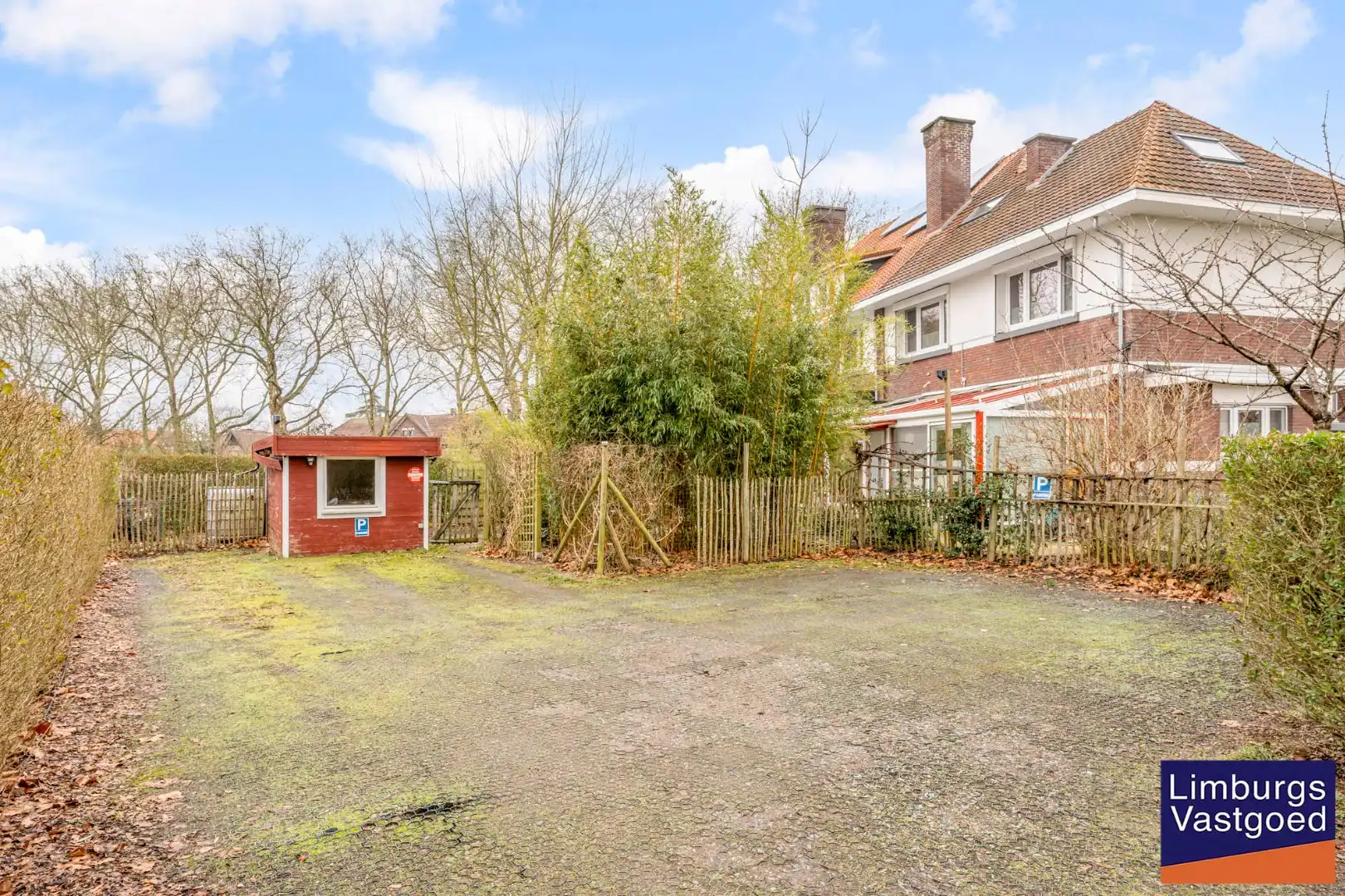 Woonhuis met  praktijkruimte te Waterschei, op een perceel van 6a80ca te Genk foto 36