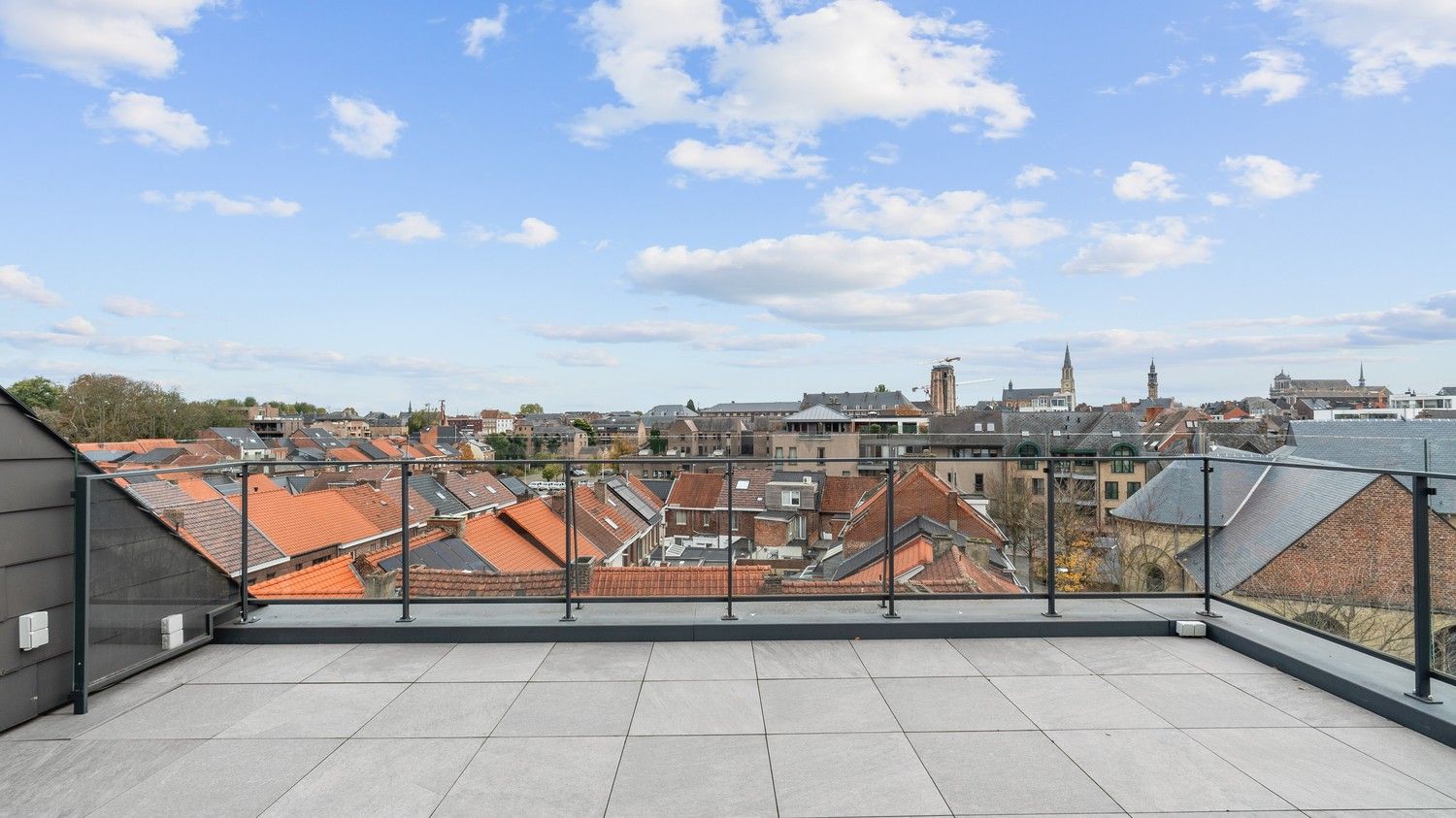 Instapklare duplex penthouse met 2 slaapkamers, drie terrassen, lift en 2 parkeerplaatsen foto 20