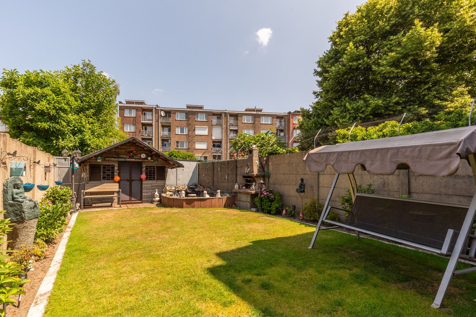 Zeer lichtrijke woning met unieke veranda foto 22