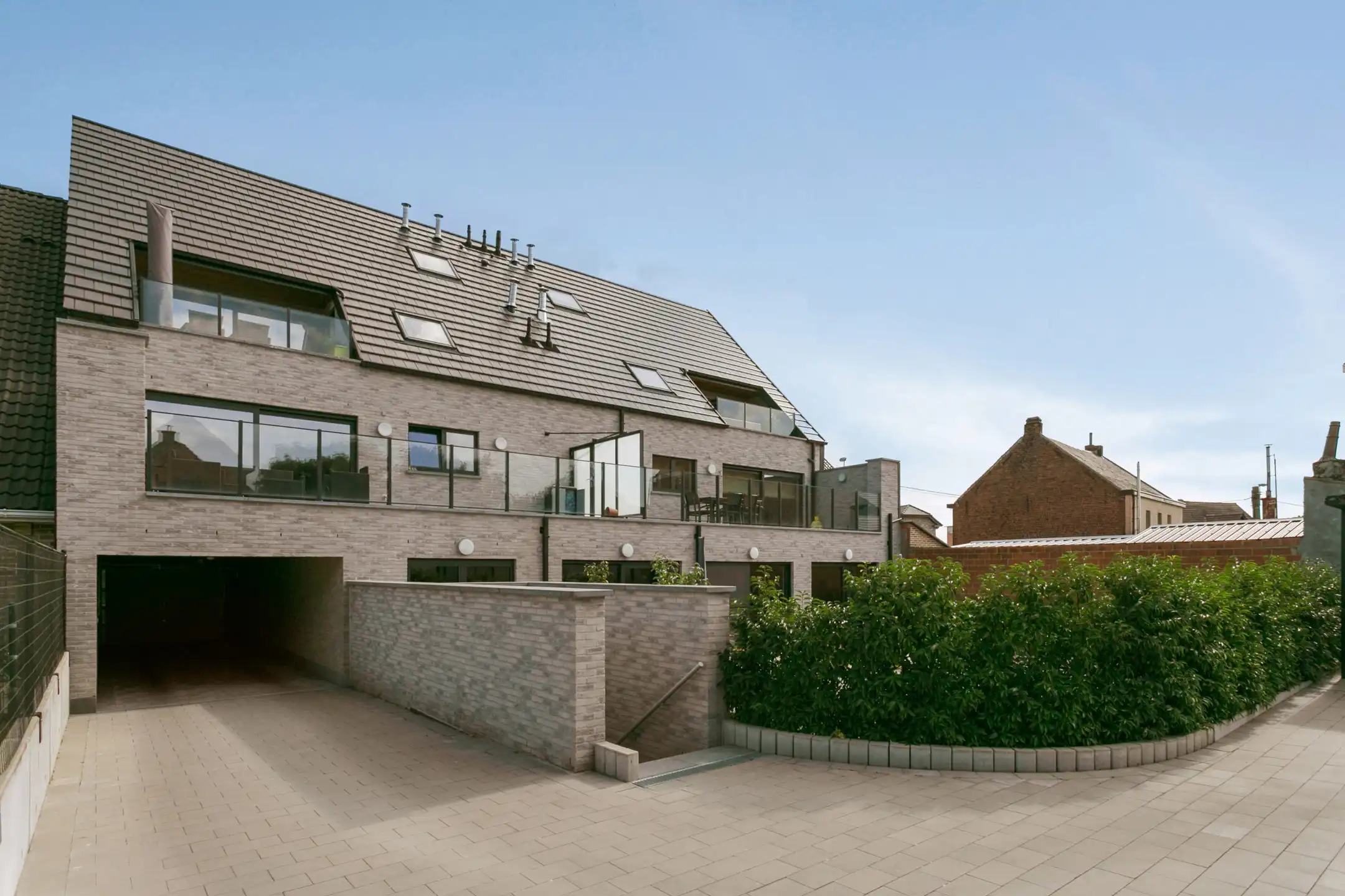 KERKSKEN -  Zeer ruim en luxueus gelijkvloers appartement foto 29