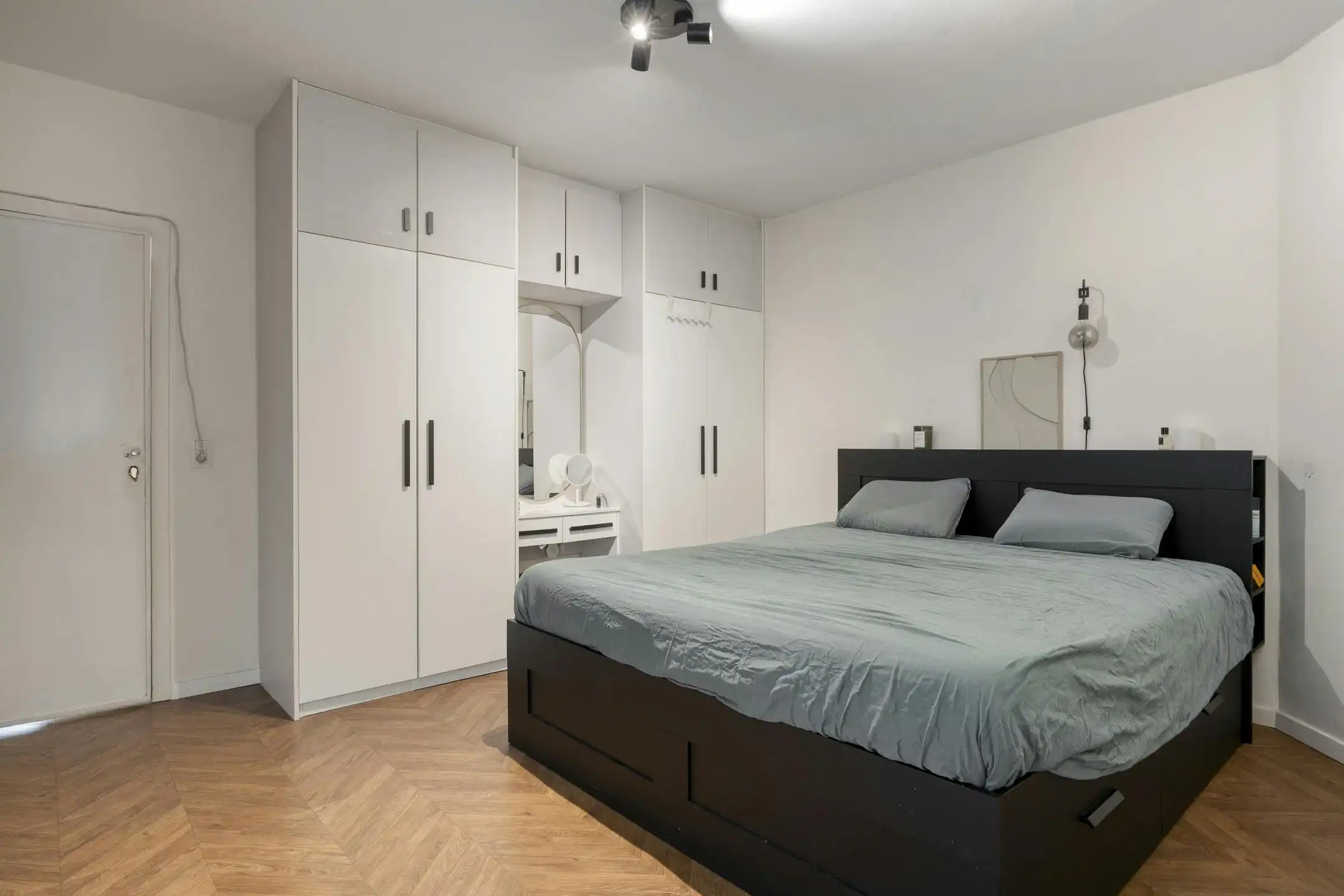 TE KOOP: Energiezuinig appartement te Deurne-Zuid! foto 5