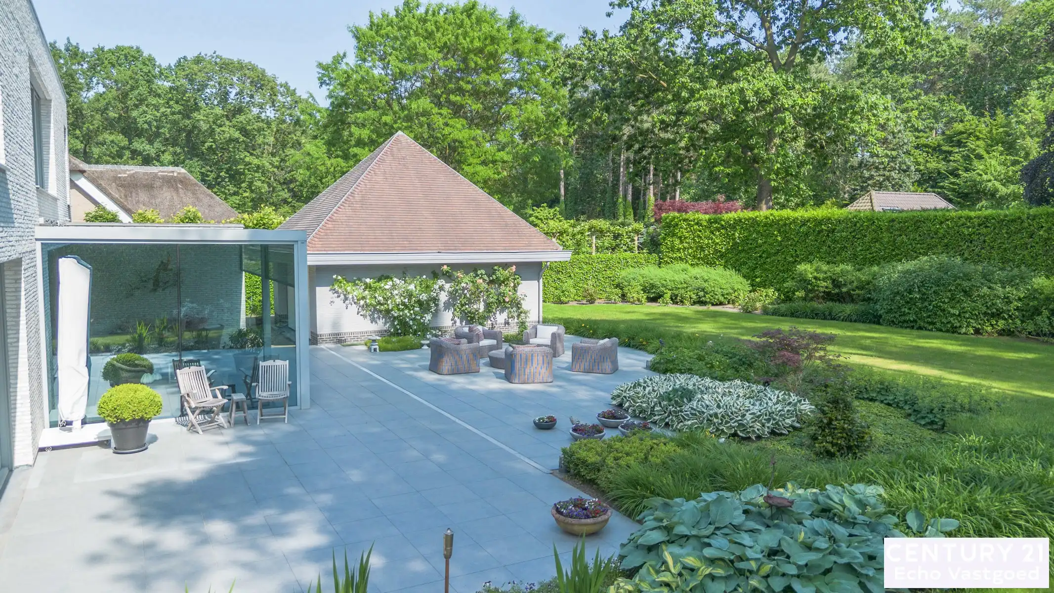 Exclusieve onderhouden architectenvilla in villawijk De Lint foto 18