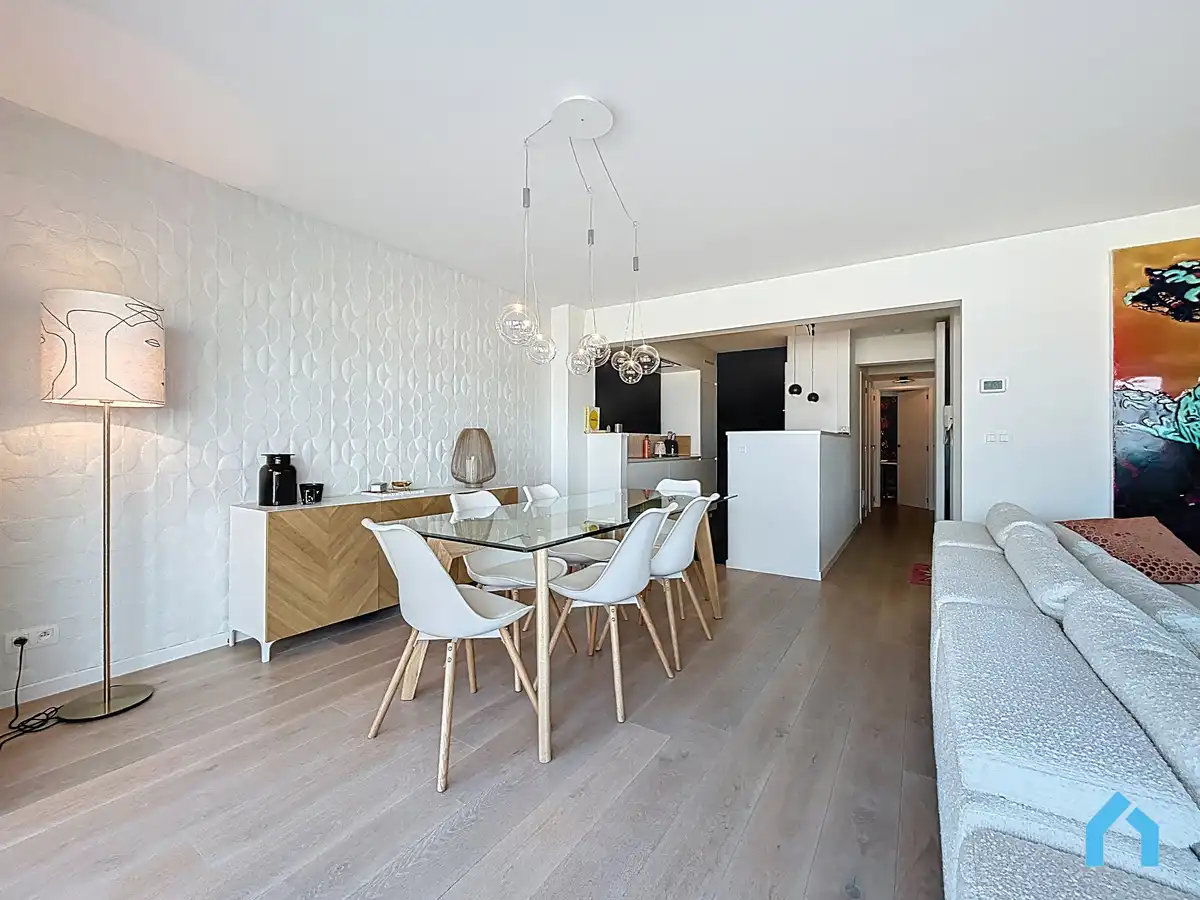 Luxe appartement met sublieme afwerking en frontaal zeezicht te huur! foto 10