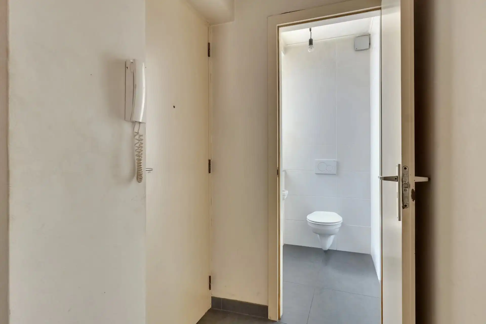 Instapklaar appartement in het centrum foto 14