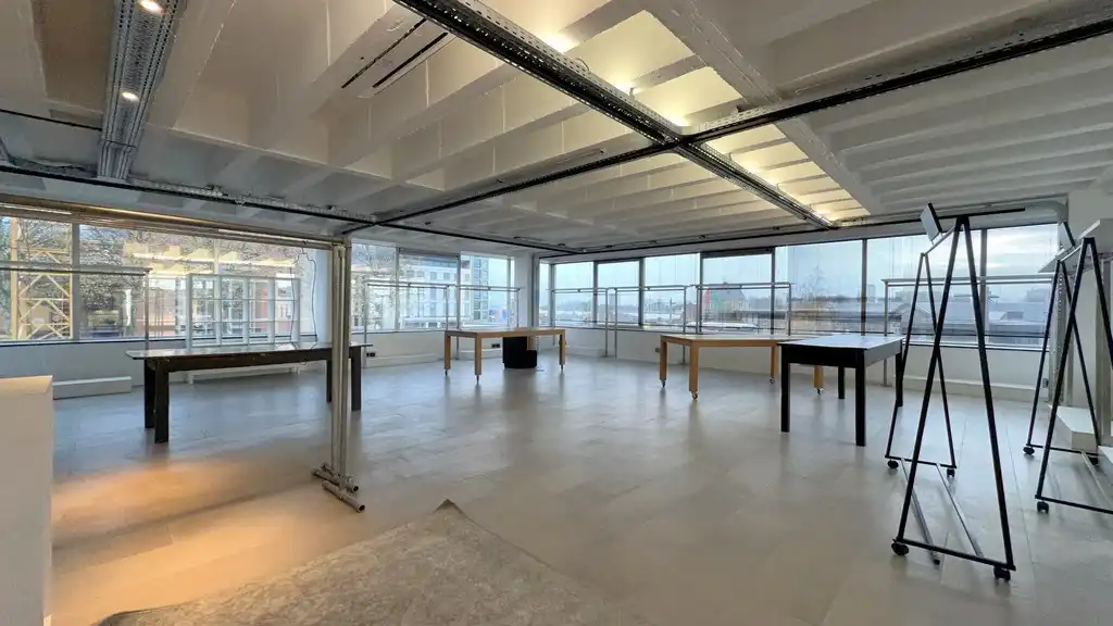 Kantoor te huur met uniek zicht op het MAS in Antwerpen foto 9