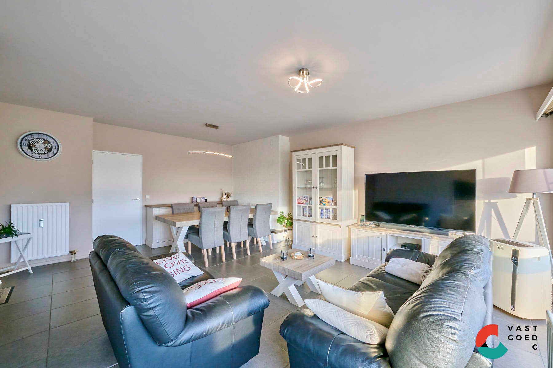 Appartement te koop foto 3