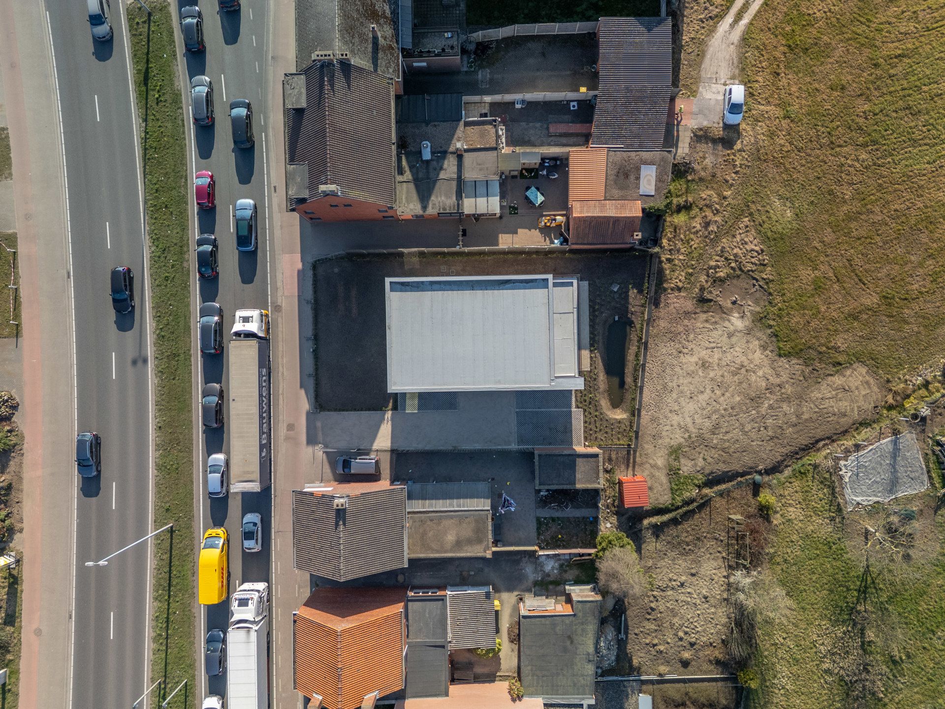 Nieuw handelspand van 245 m² met 5 pp op perceel van 605 m² foto 34