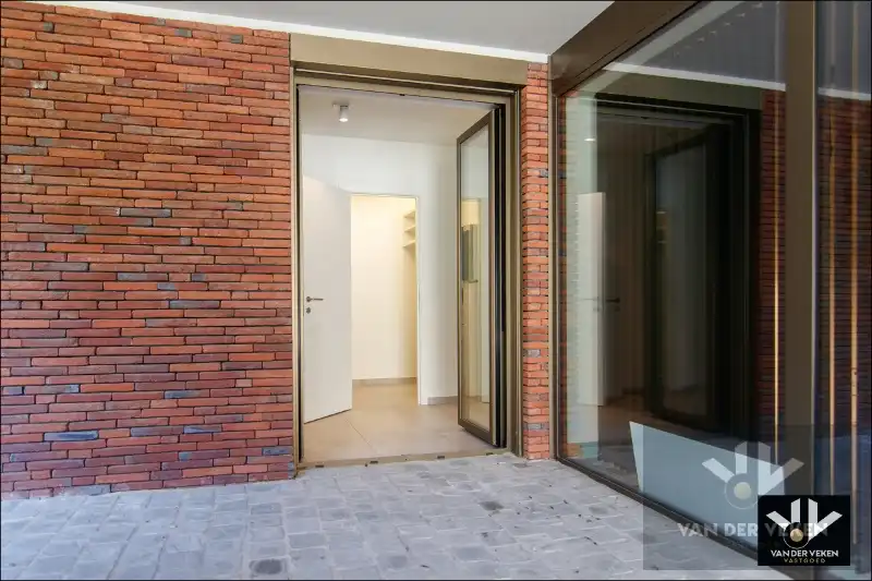 SERVICEFLAT 2 SLPK 2 BADK PAL IN CENTRUM HASSELT foto 17