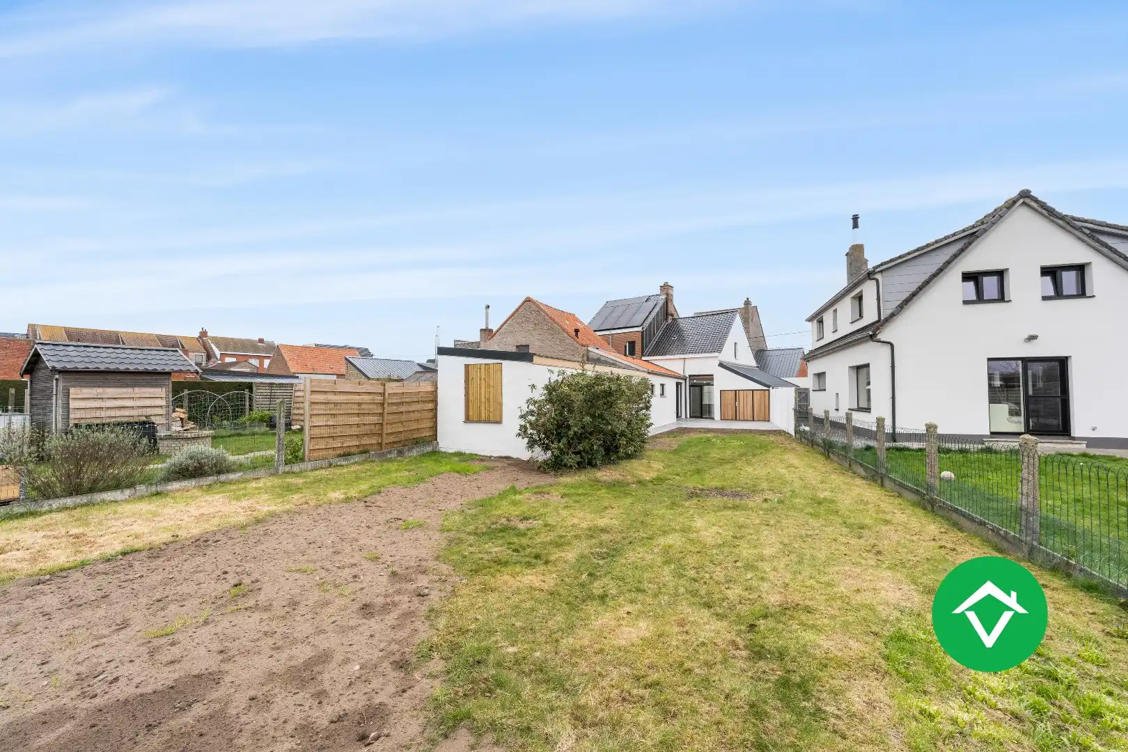 Volledig gerenoveerde woning (EPB B) met garage op topligging te Eernegem foto 25