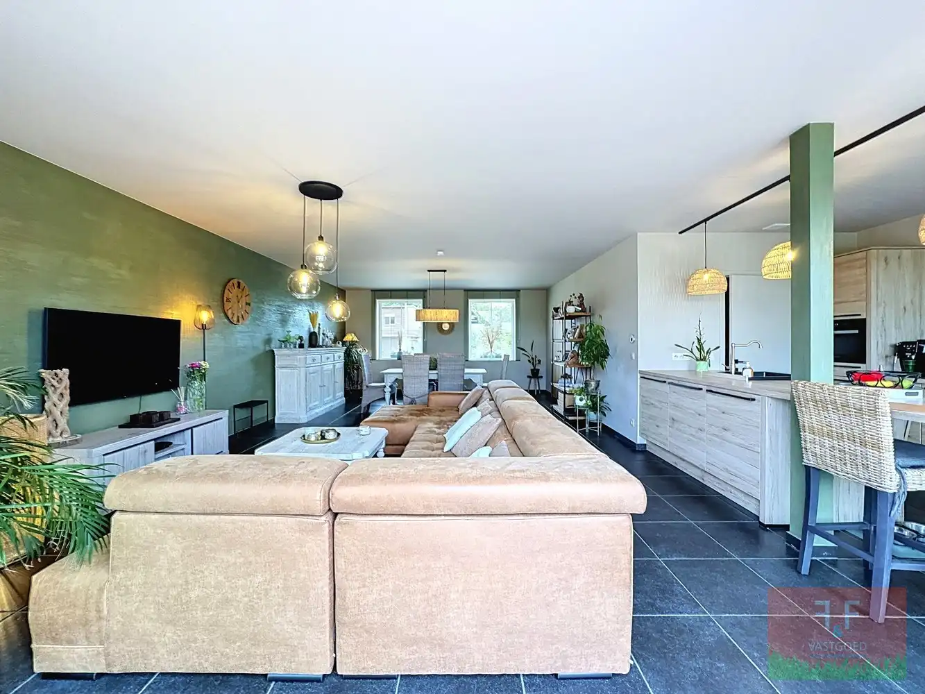 Moderne gezinswoning met 3 slaapkamers, zonneterras en grote tuin te Vlierzele - Instapklaar, gebouwd in 2022! foto 2