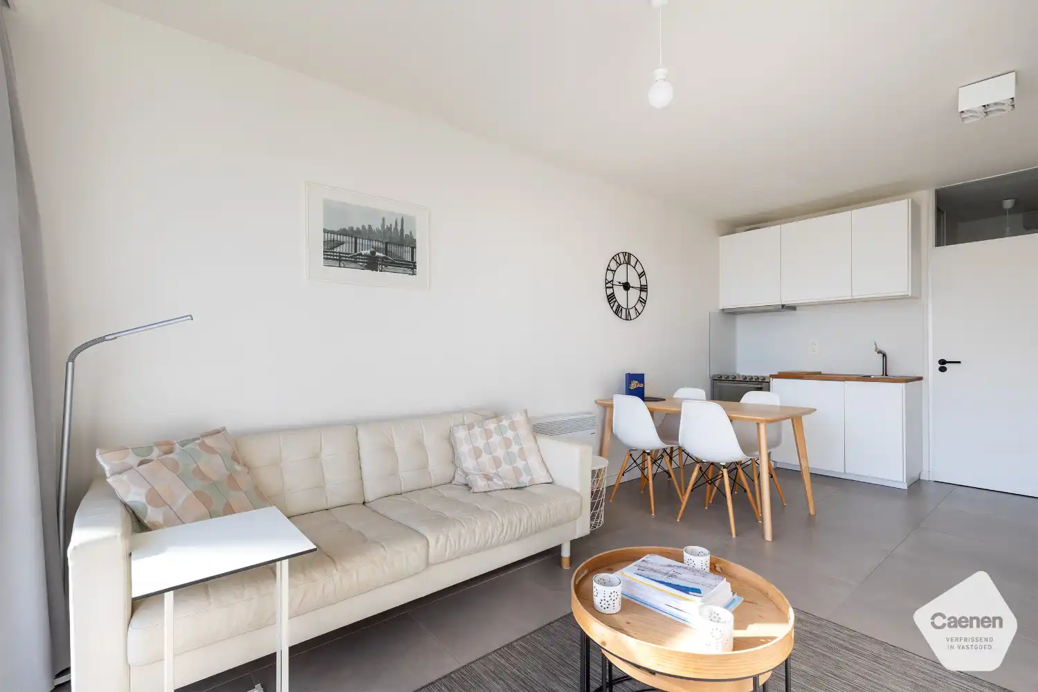 Zeer mooi gerenoveerd appartement met 1 slaapkamer én slaaphoek foto 2