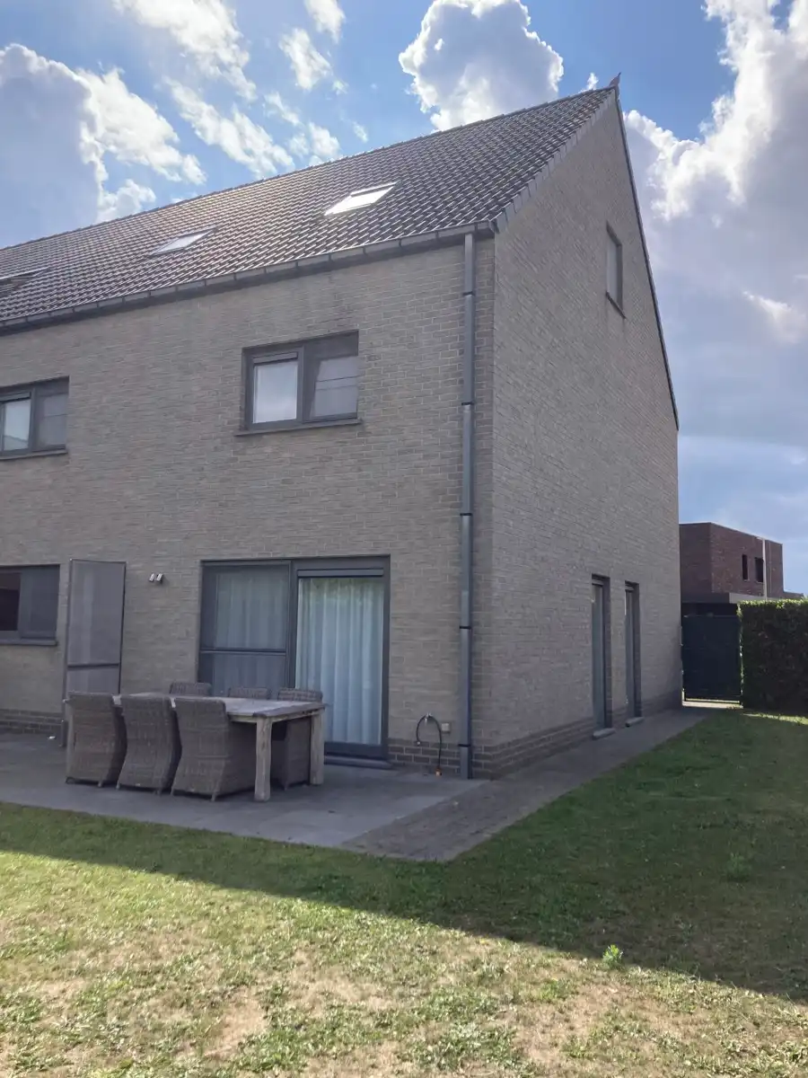 Moderne gezinswoning in rustige buurt te Lochristi foto 19