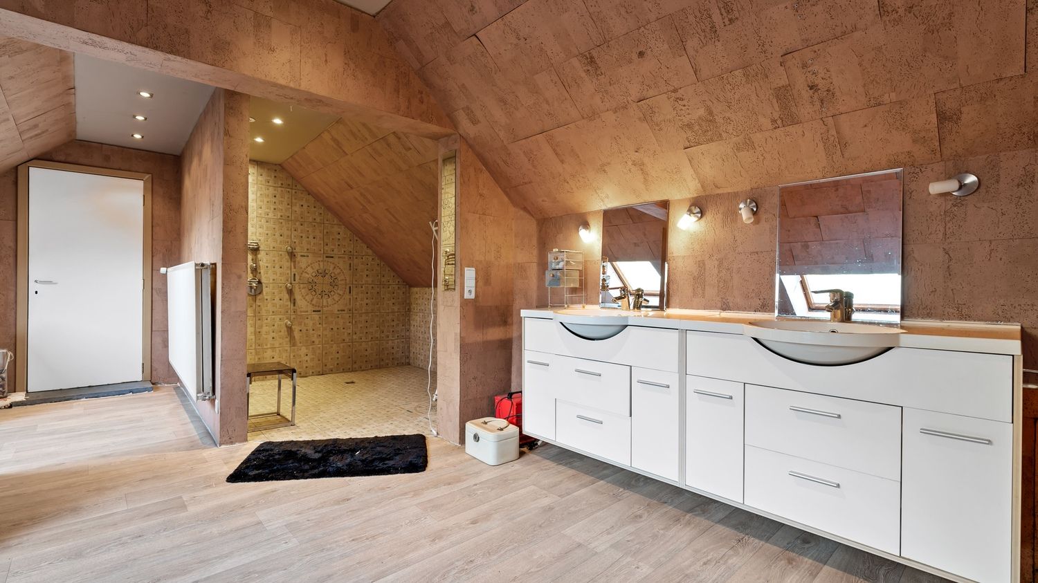 Charmante gerenoveerde fermette met 2 woonentiteiten op 14a14ca – ideaal voor kangoeroewonen of investering foto 7