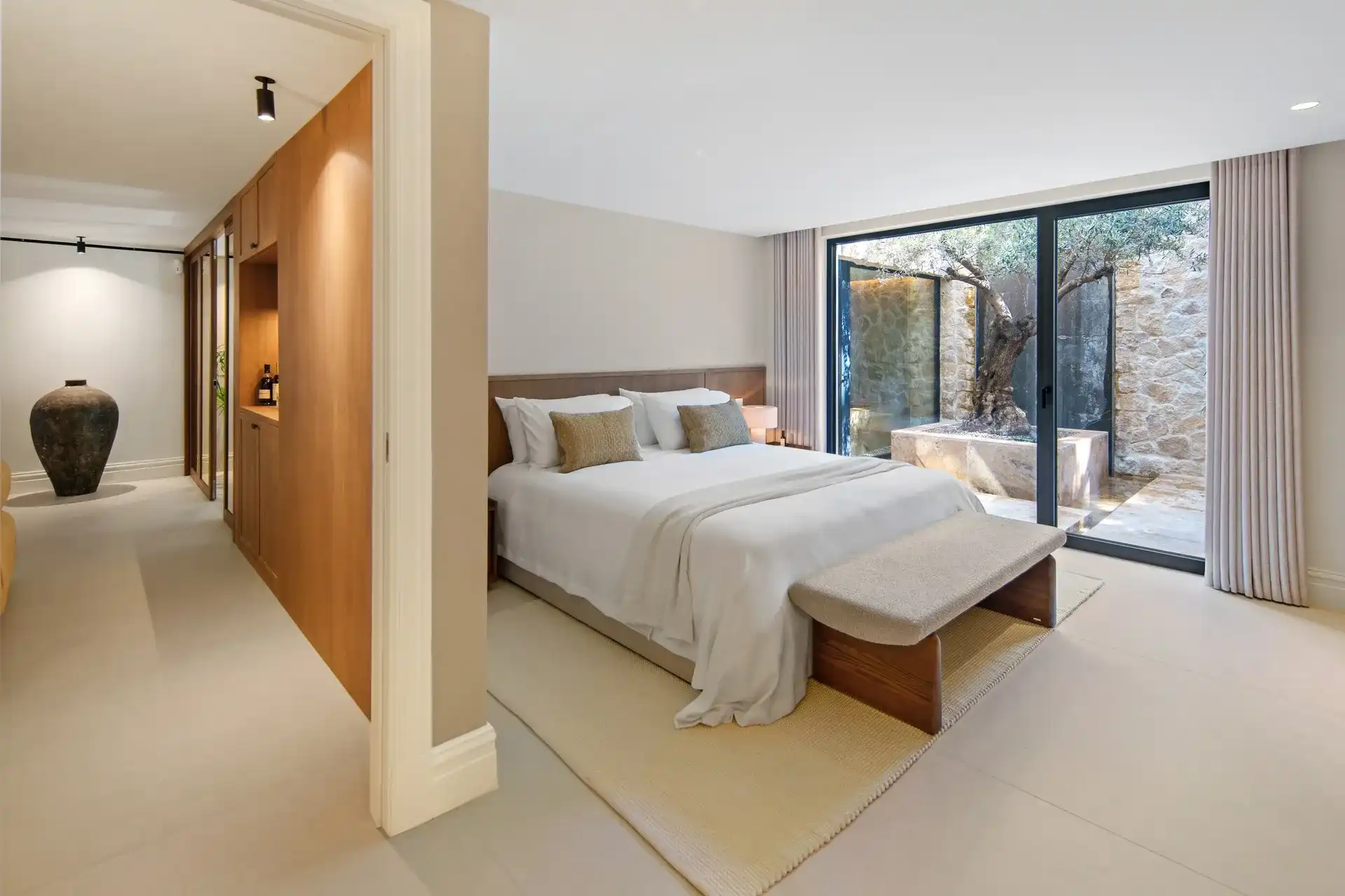 Exclusieve designvilla aan de frontlinie van Las Brisas Golf in Marbella foto 13