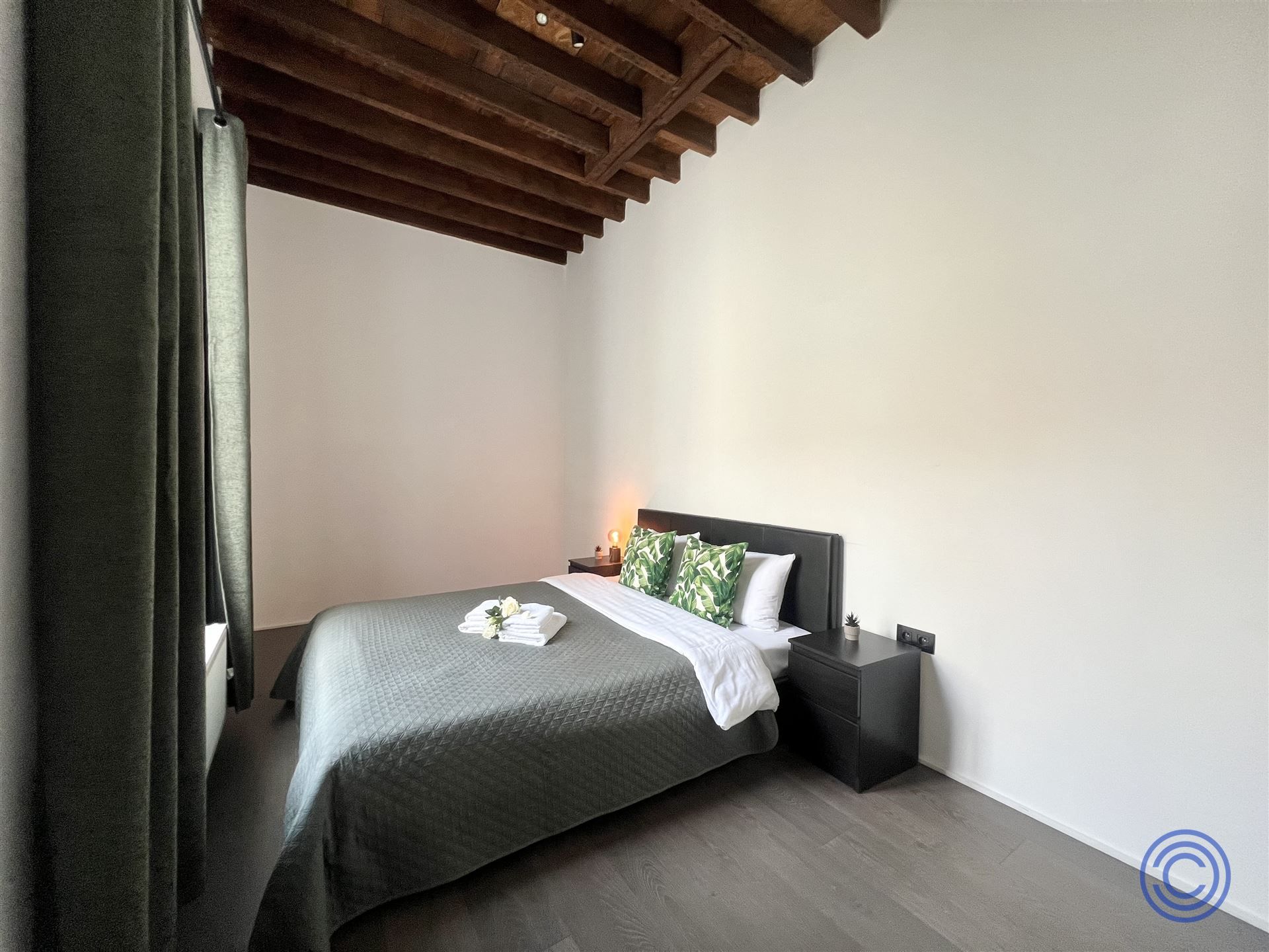 Stijlvol appartement in hartje Antwerpen! foto 6