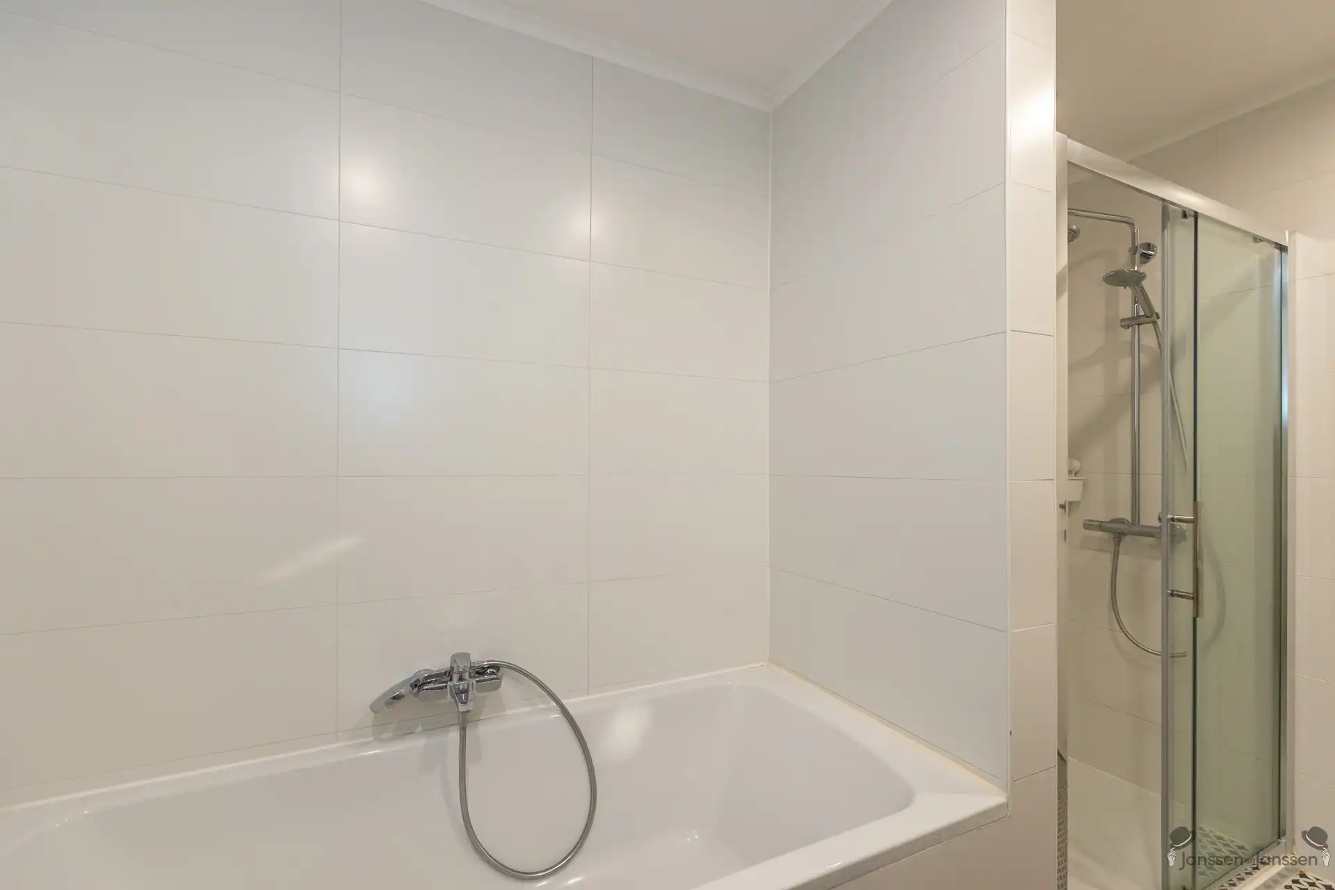 Sfeervolle, instapklare gezinswoning in rustige doodlopende straat met EPC B foto 34