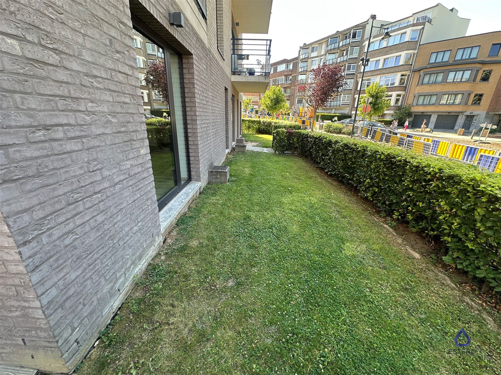 Charmant Appartement met Tuin in Hartje Auderghem foto 3