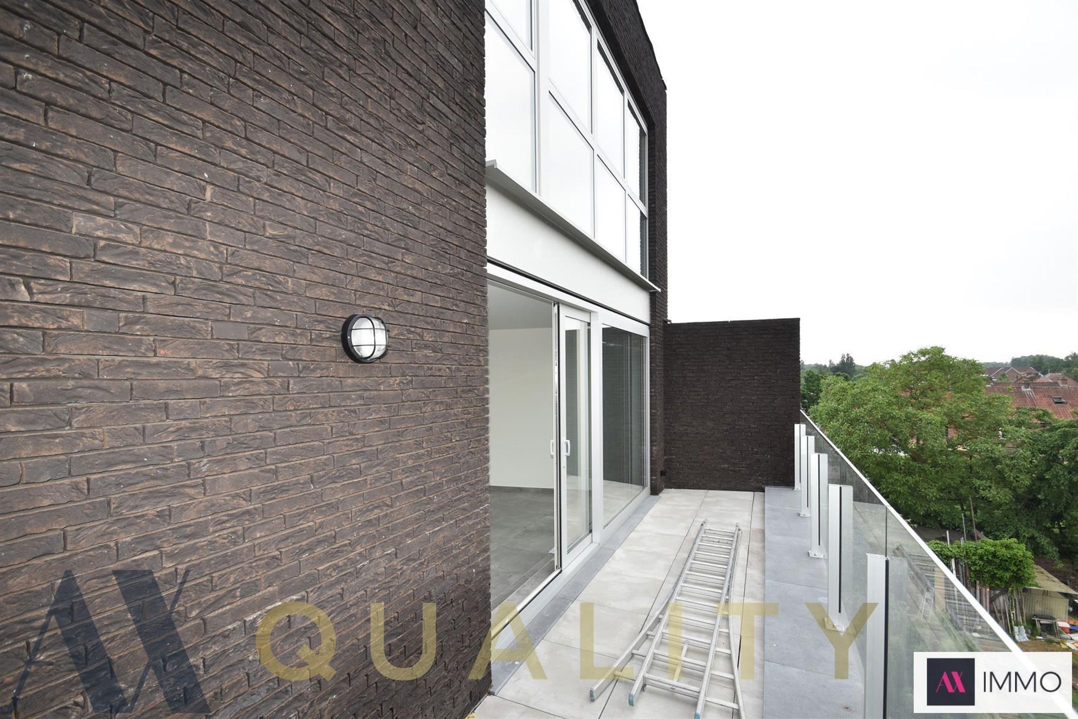 Recent 3 slpk. duplex appt. met  terr.,  2 autostpltsn., private berging, lift en gem. fietsenstalling foto 20