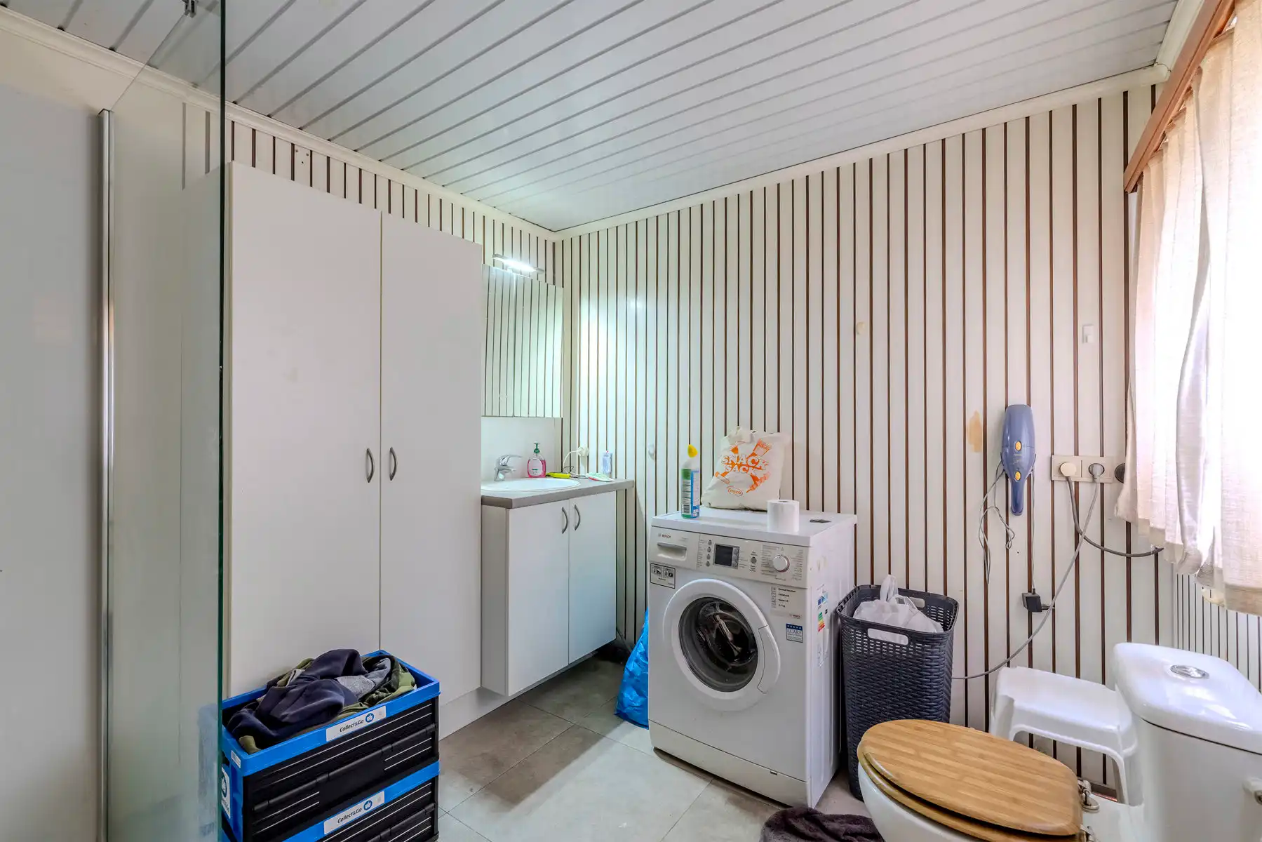 Volledig te renoveren woning met 2 slpks en garage op 540m2 foto 7