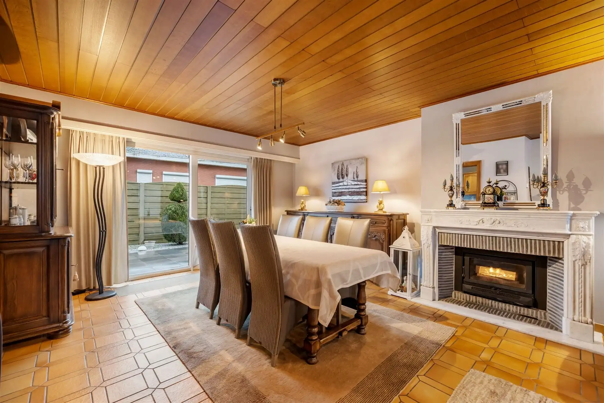 Charmante gezinswoning met 3 slaapkamers en inpandige garage foto 5