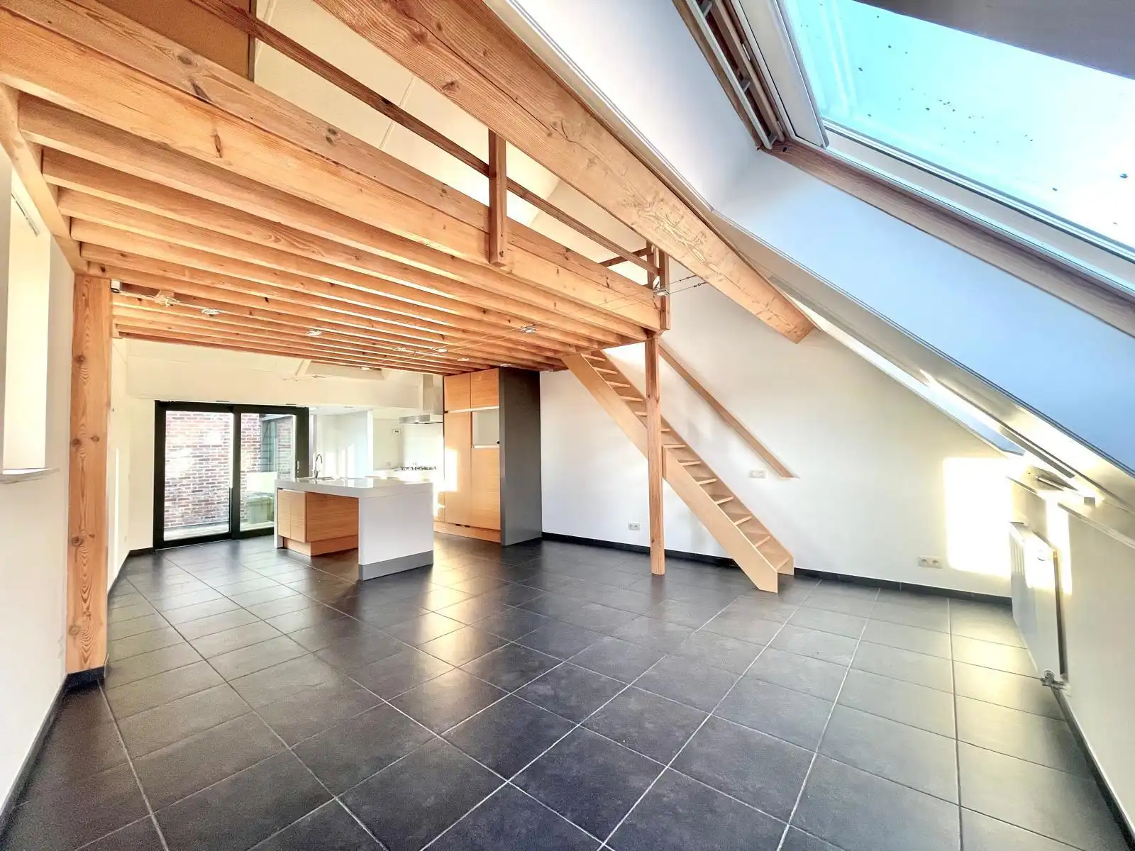 Recent gerenoveerd 1 slpk app in het centrum van Turnhout foto 4