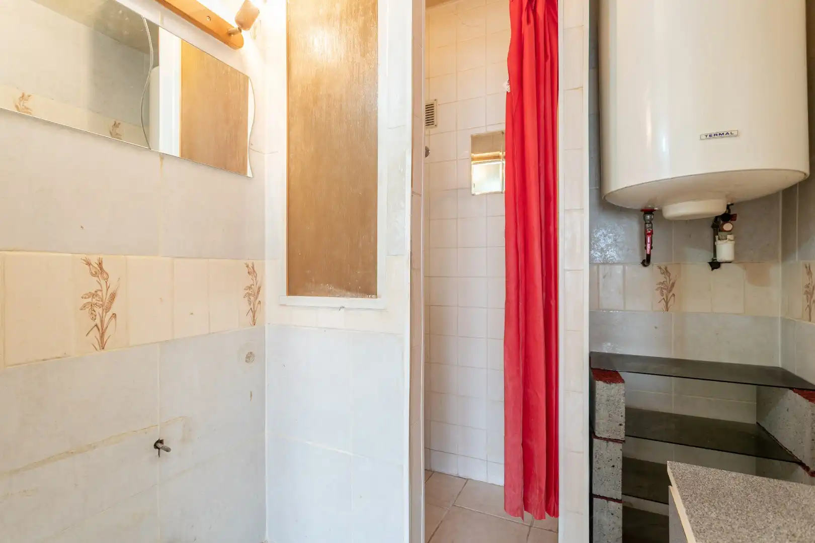 Te renoveren appartement met 1 slaapkamer, terras en kelderberging in Ganshoren foto 13